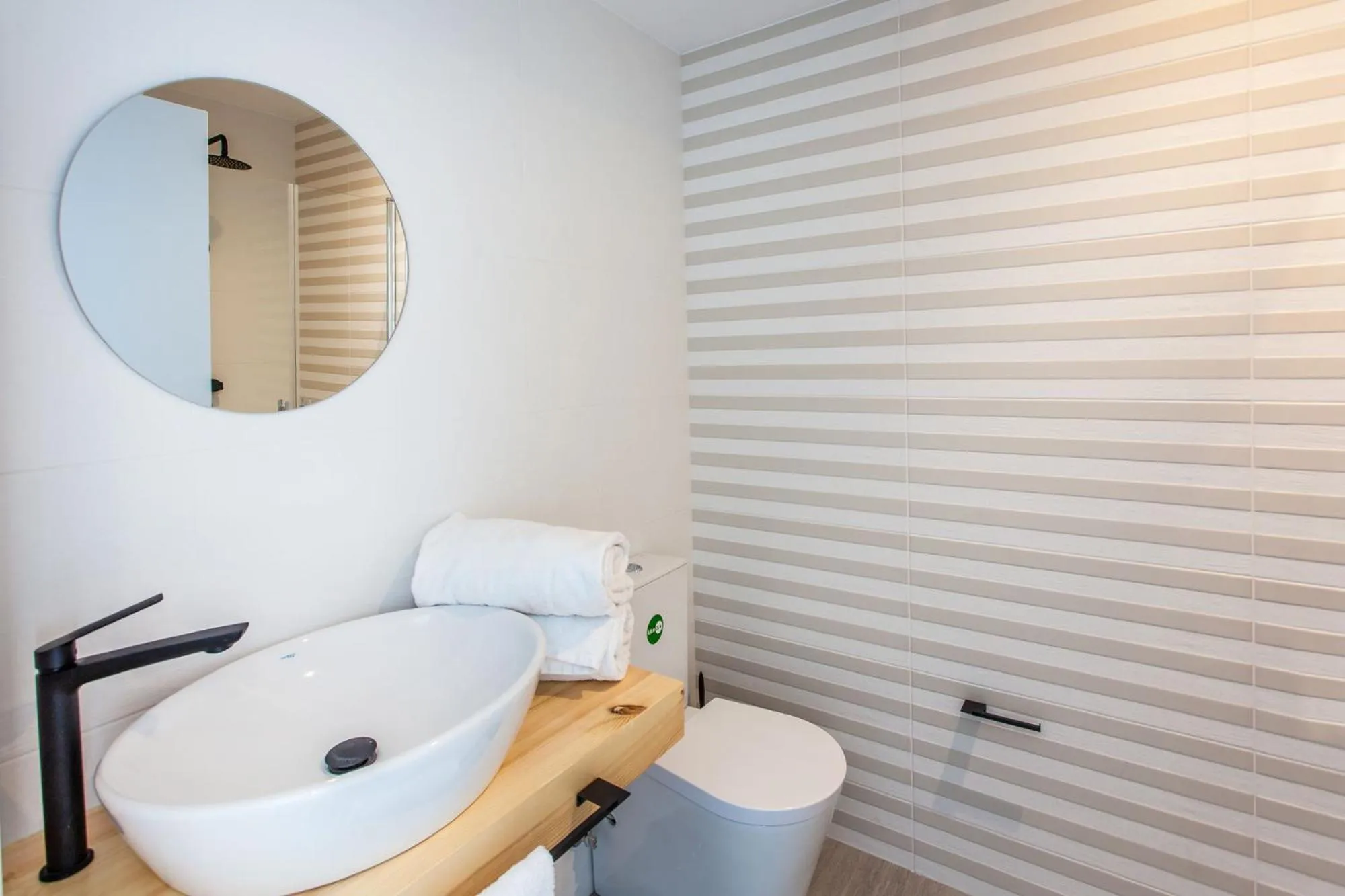 Toilet in Mar do Ézaro - Boutique Hotel