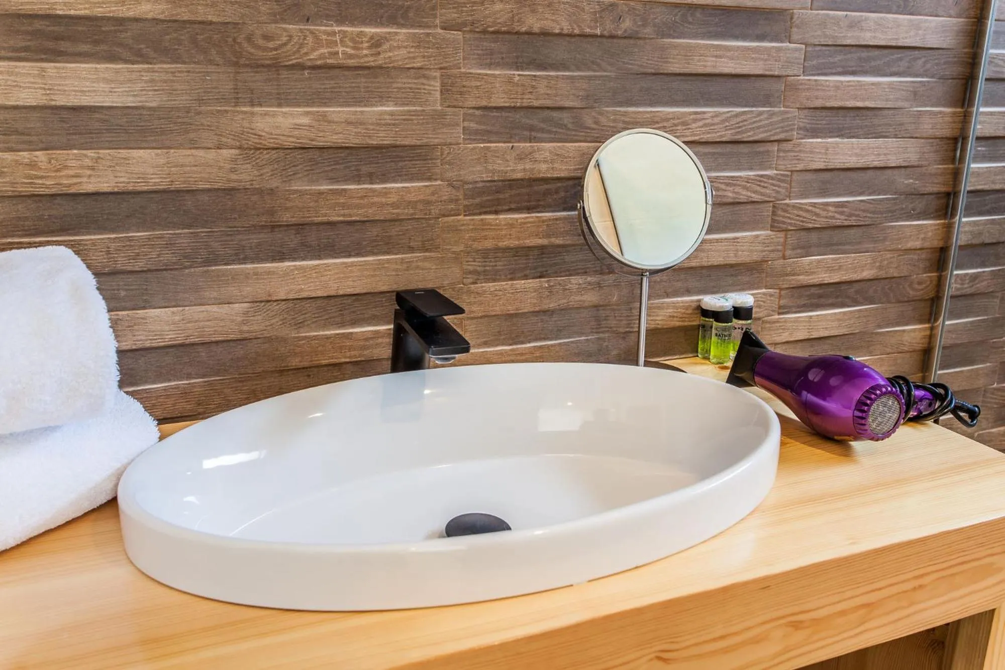 Bathroom in Mar do Ézaro - Boutique Hotel