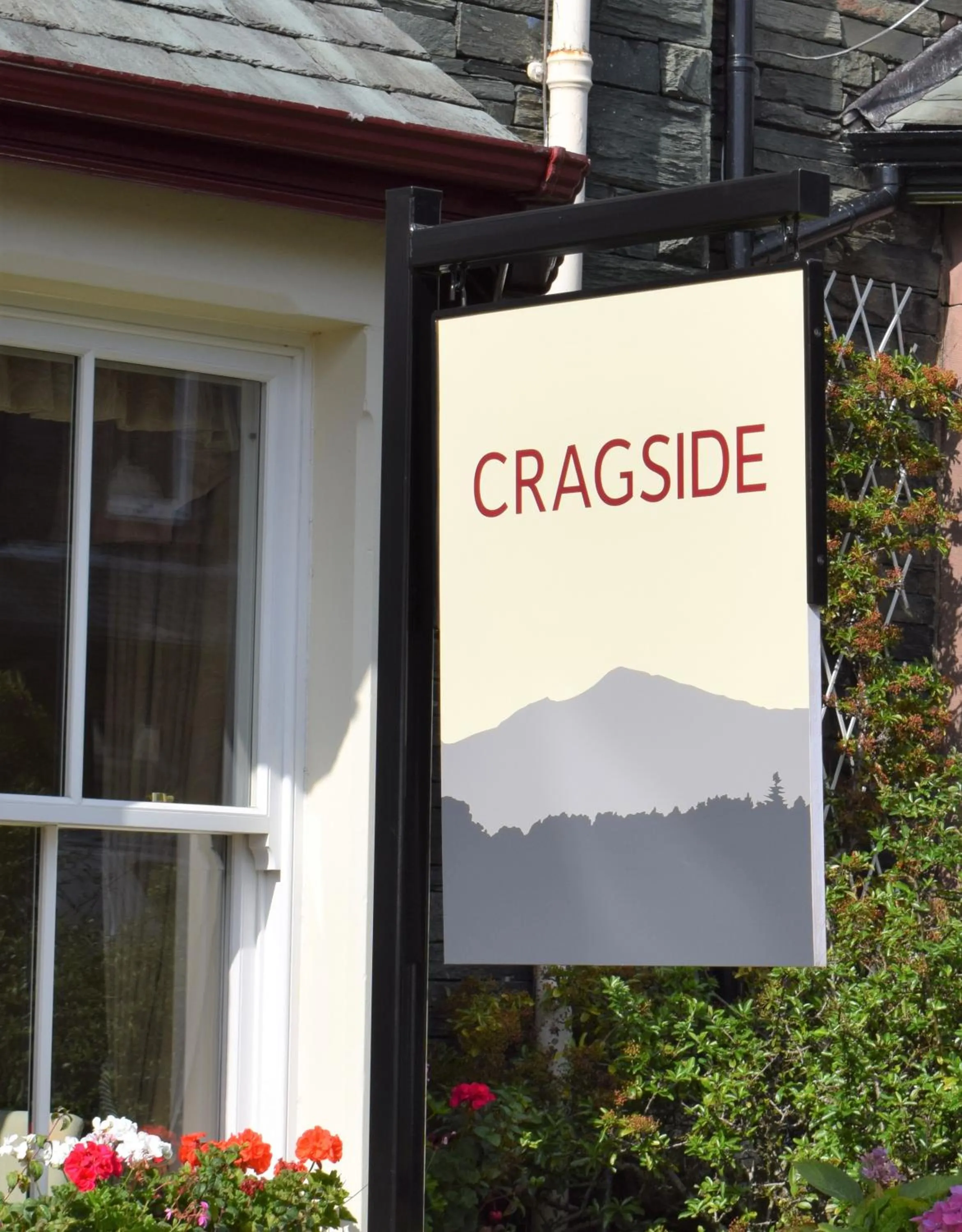 Cragside Guest House