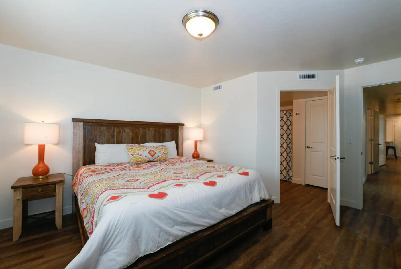 Bed in Moab Redcliff Condos Dean RE