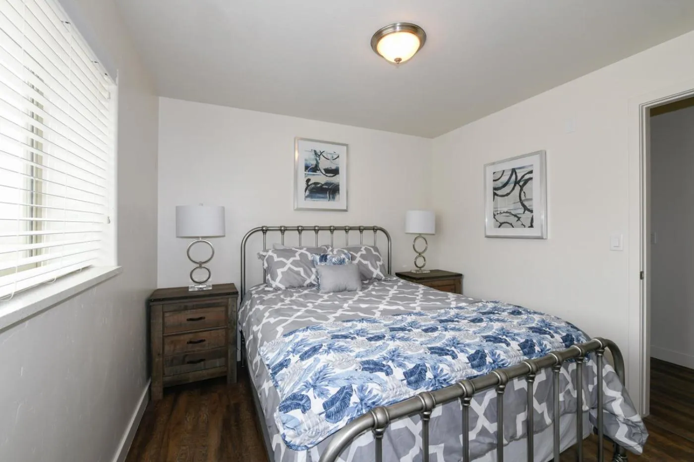 Bed in Moab Redcliff Condos Dean RE