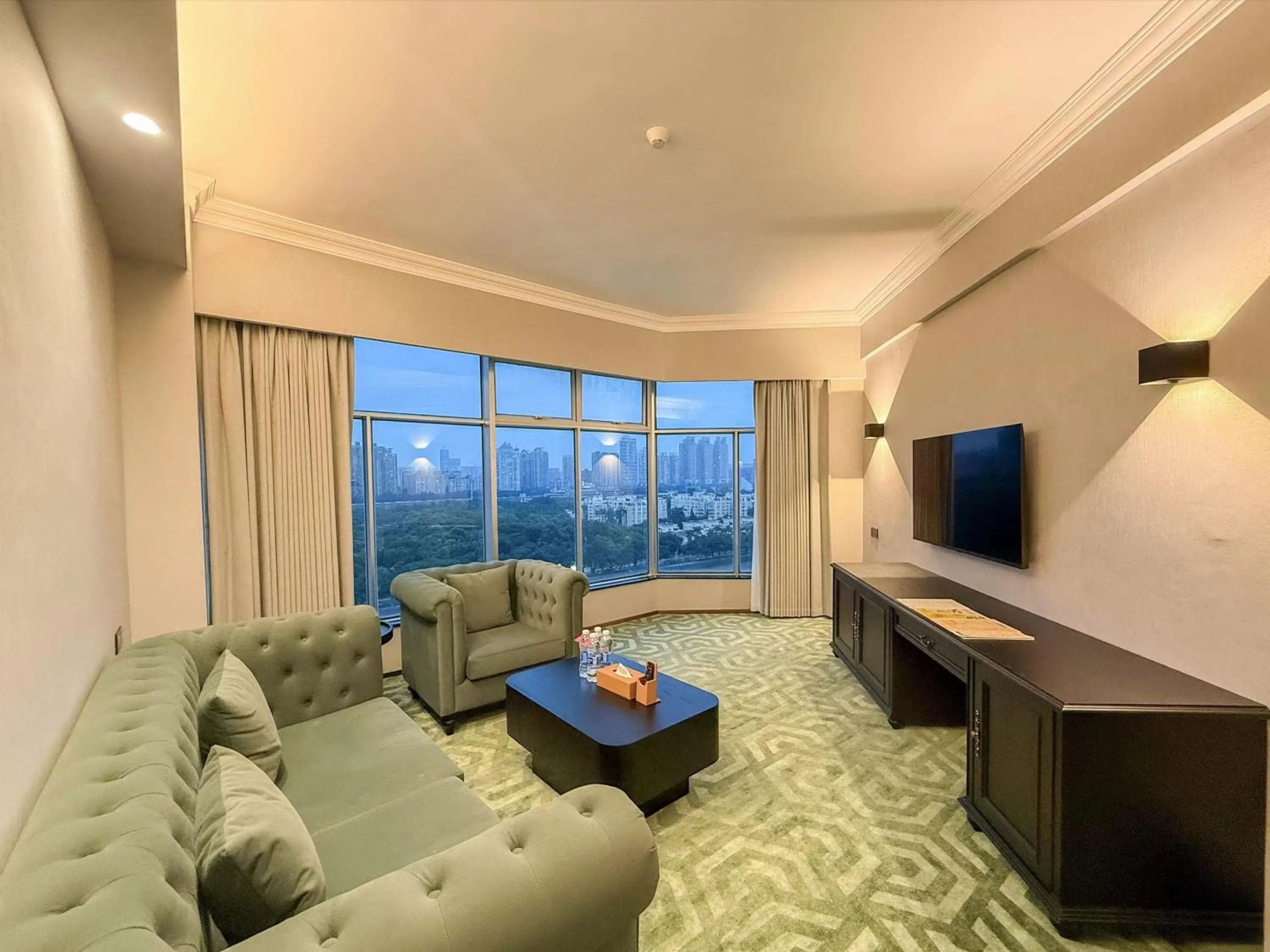 Ramada by Wyndham Pearl Guangzhou