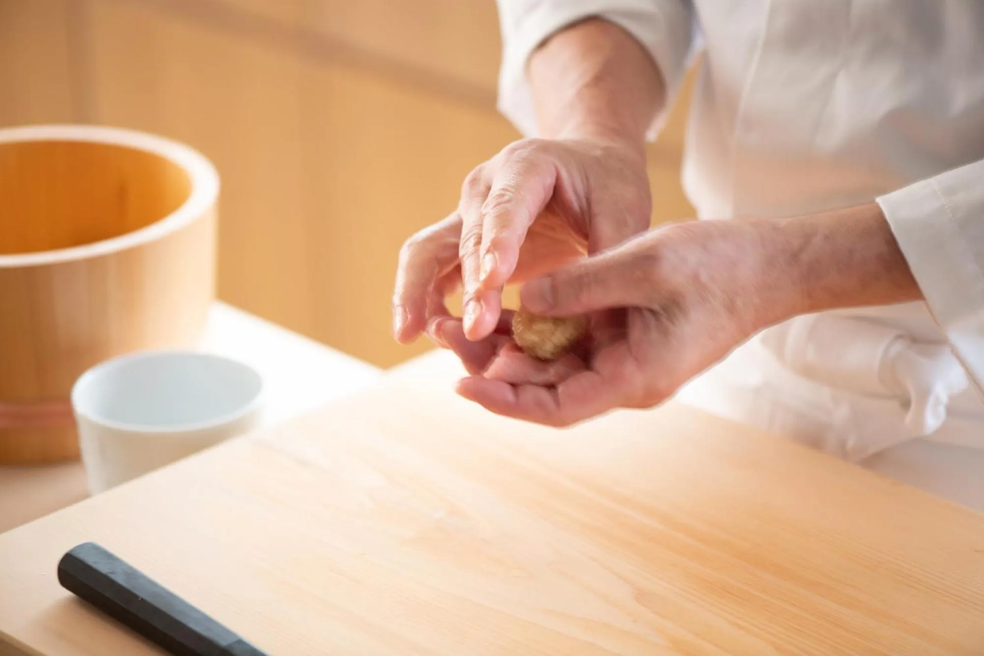 Restaurant/places to eat in Pearl Star Hotel ATAMI