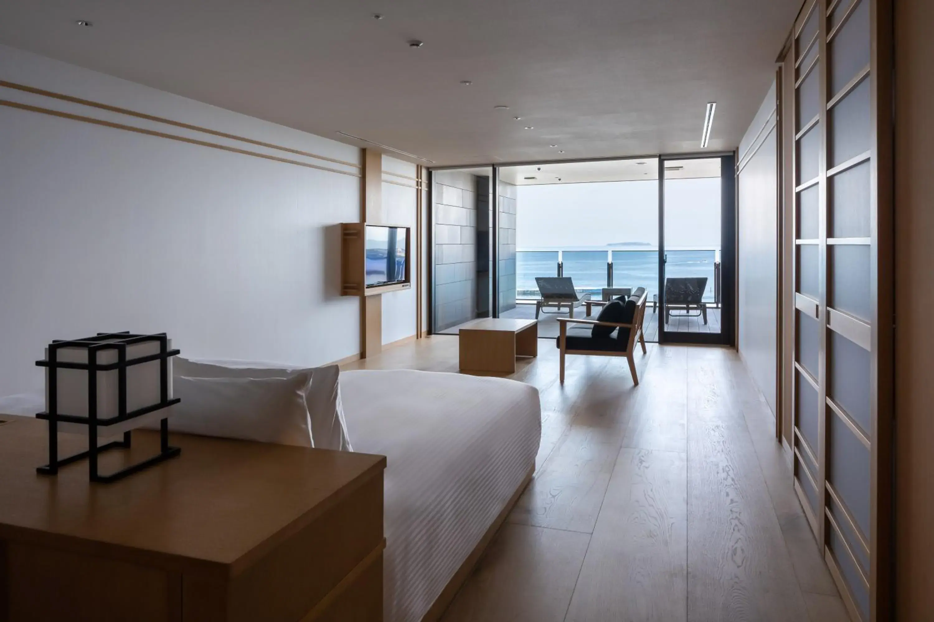 Universal Design Twin Room - Ocean View in Pearl Star Hotel ATAMI Universal Design Twin Room - Ocean View in Pearl Star Hotel ATAMI