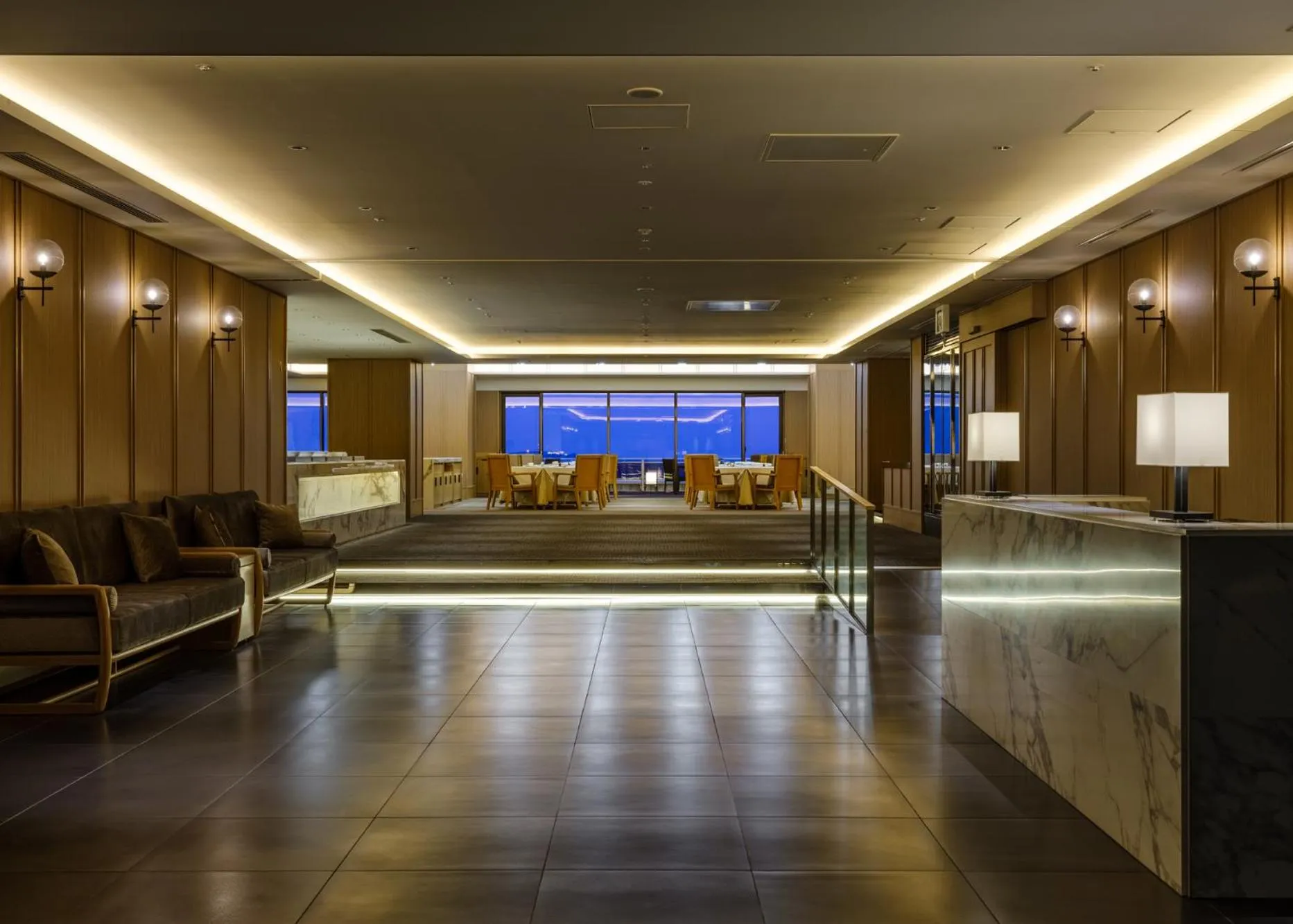 Restaurant/places to eat in Pearl Star Hotel ATAMI