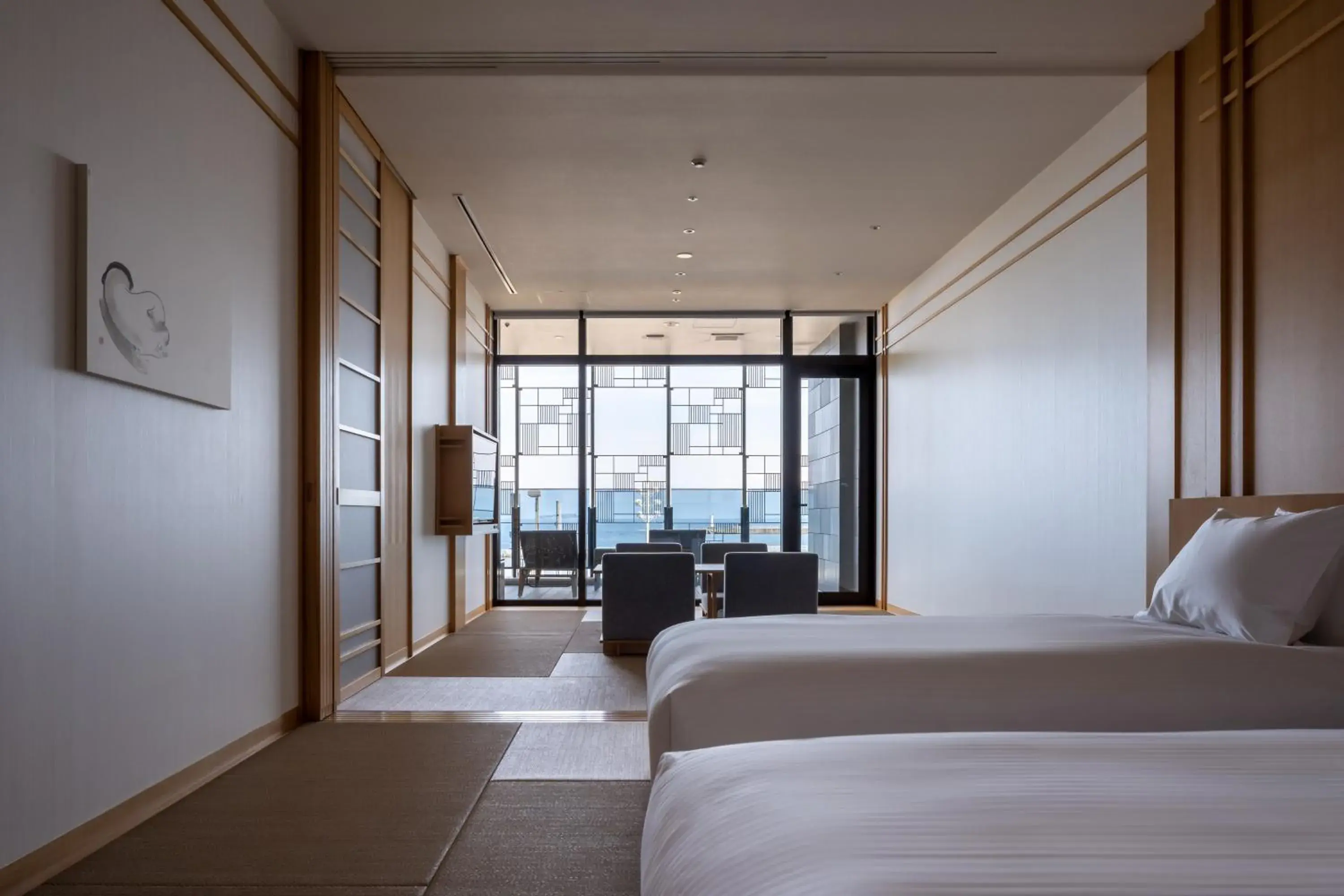 Superior Twin Room with Tatami Area - Ocean View in Pearl Star Hotel ATAMI Superior Twin Room with Tatami Area - Ocean View in Pearl Star Hotel ATAMI