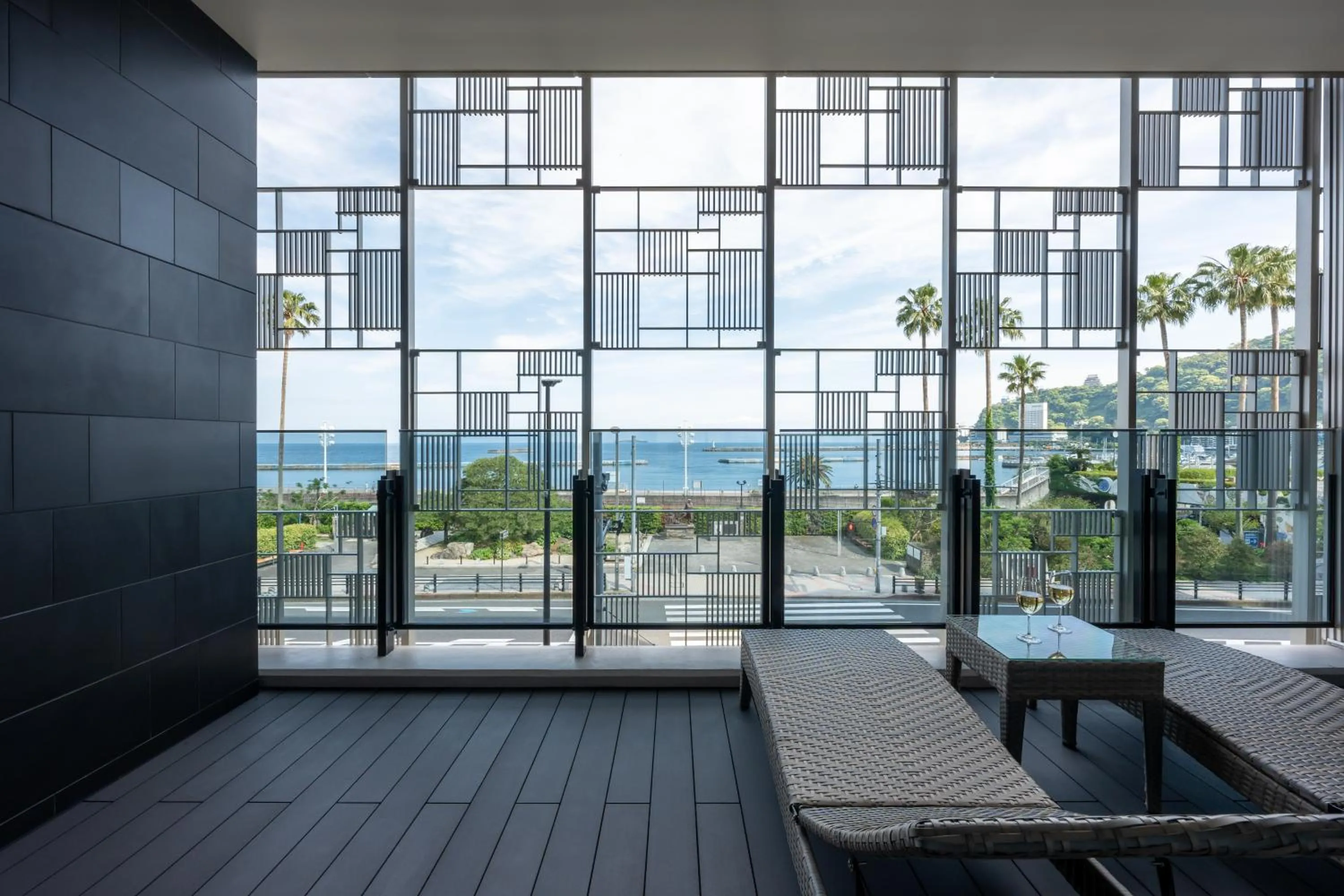 Patio in Pearl Star Hotel ATAMI