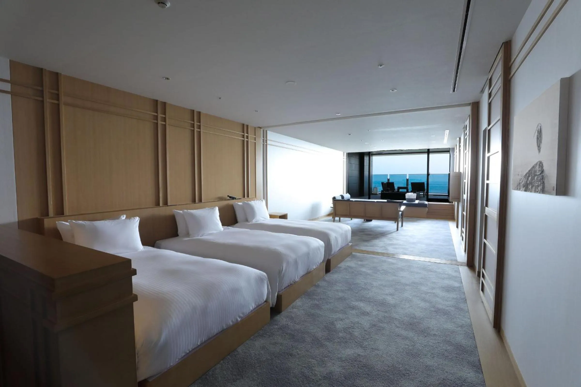 Bed in Pearl Star Hotel ATAMI