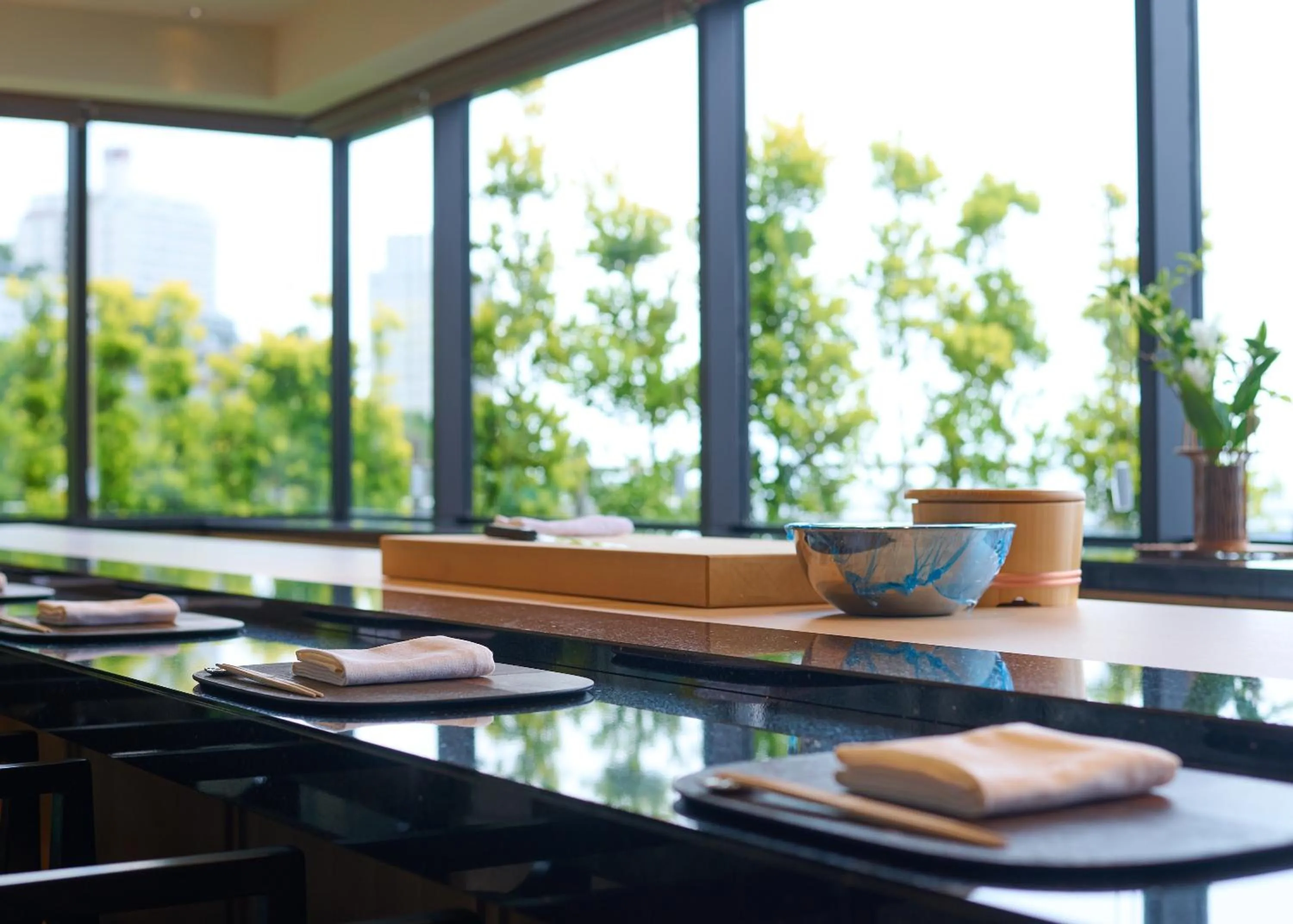 Restaurant/places to eat in Pearl Star Hotel ATAMI