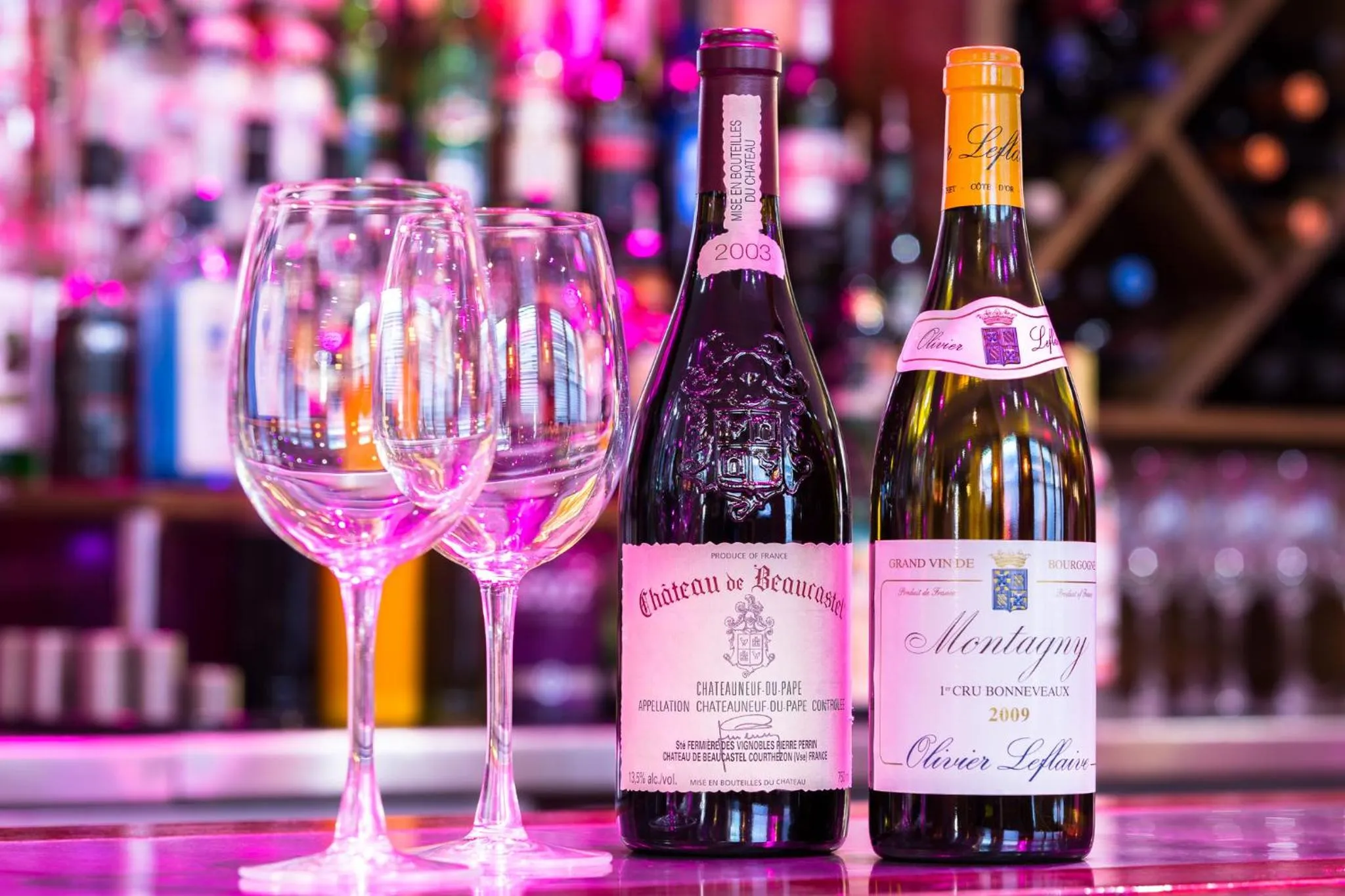 Alcoholic drinks in The Lounge Hotel & Bar