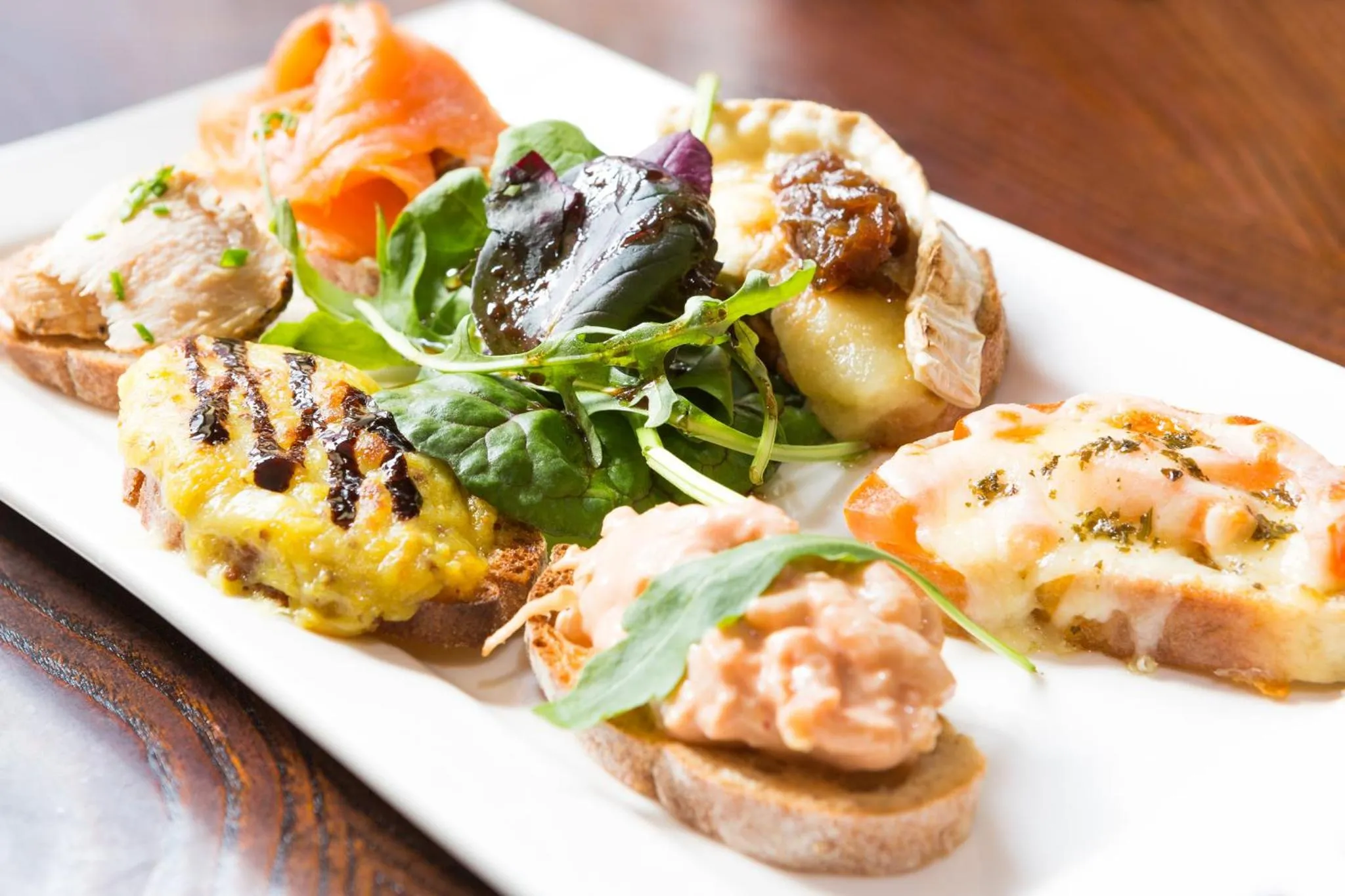 Food in The Lounge Hotel & Bar