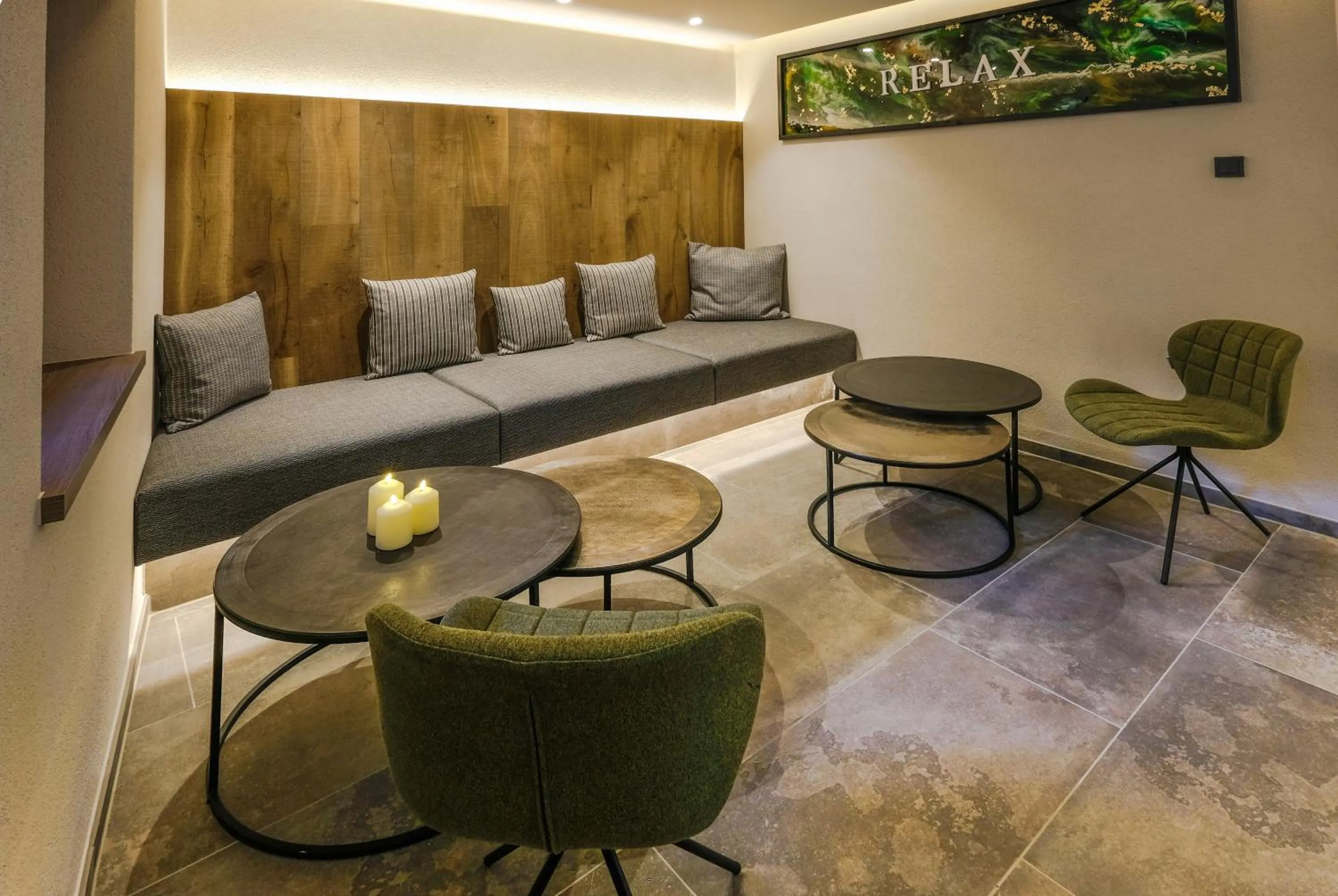 Spa and wellness centre/facilities in VIER Studios & Restaurant