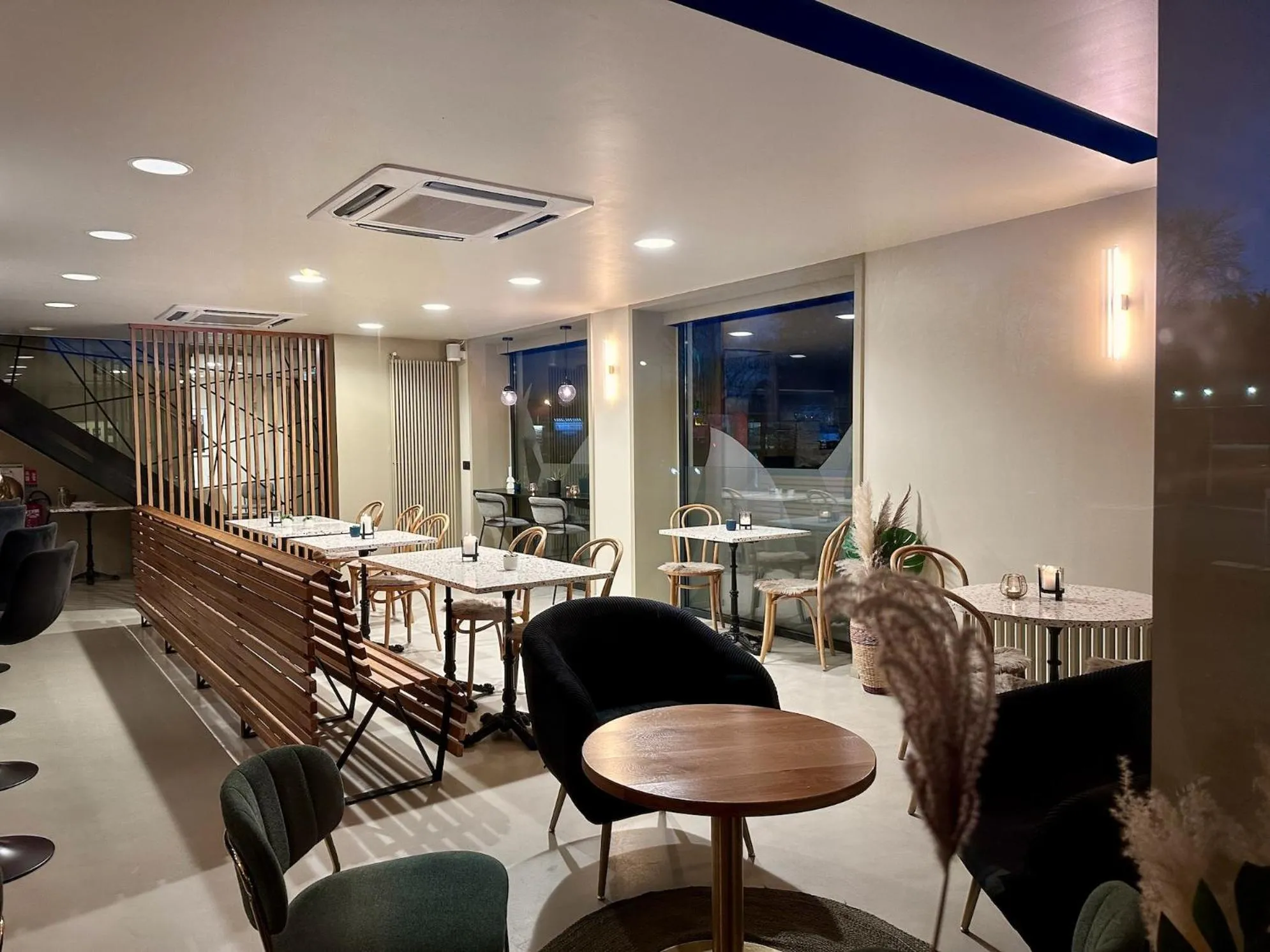 Living room in Logis Hôtel & Restaurant Le Vert Bocage