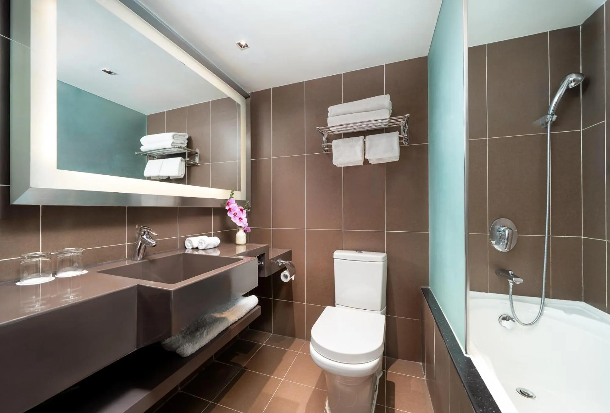 Bath in Peace Hotel Beijing