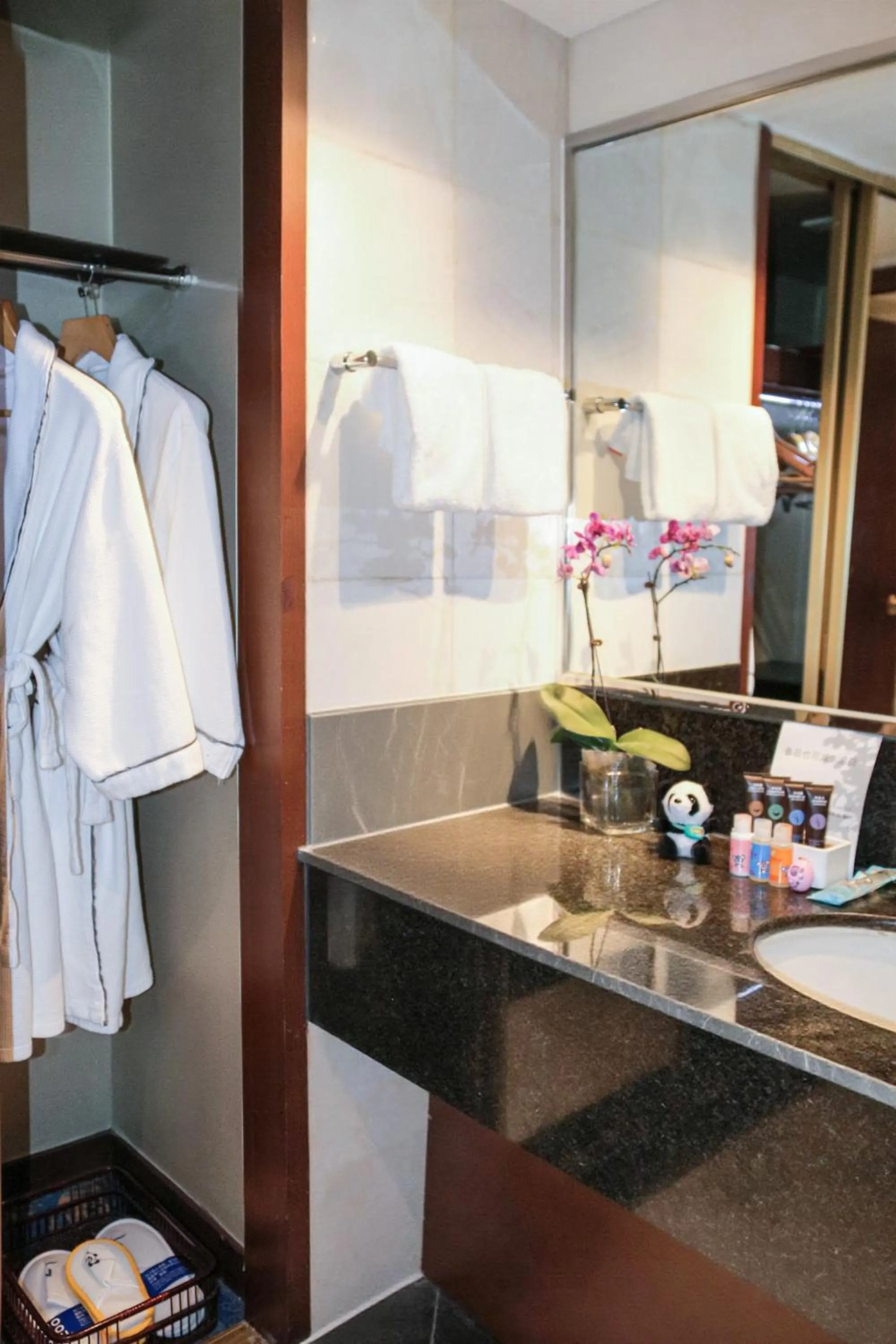 towels in Peace Hotel Beijing