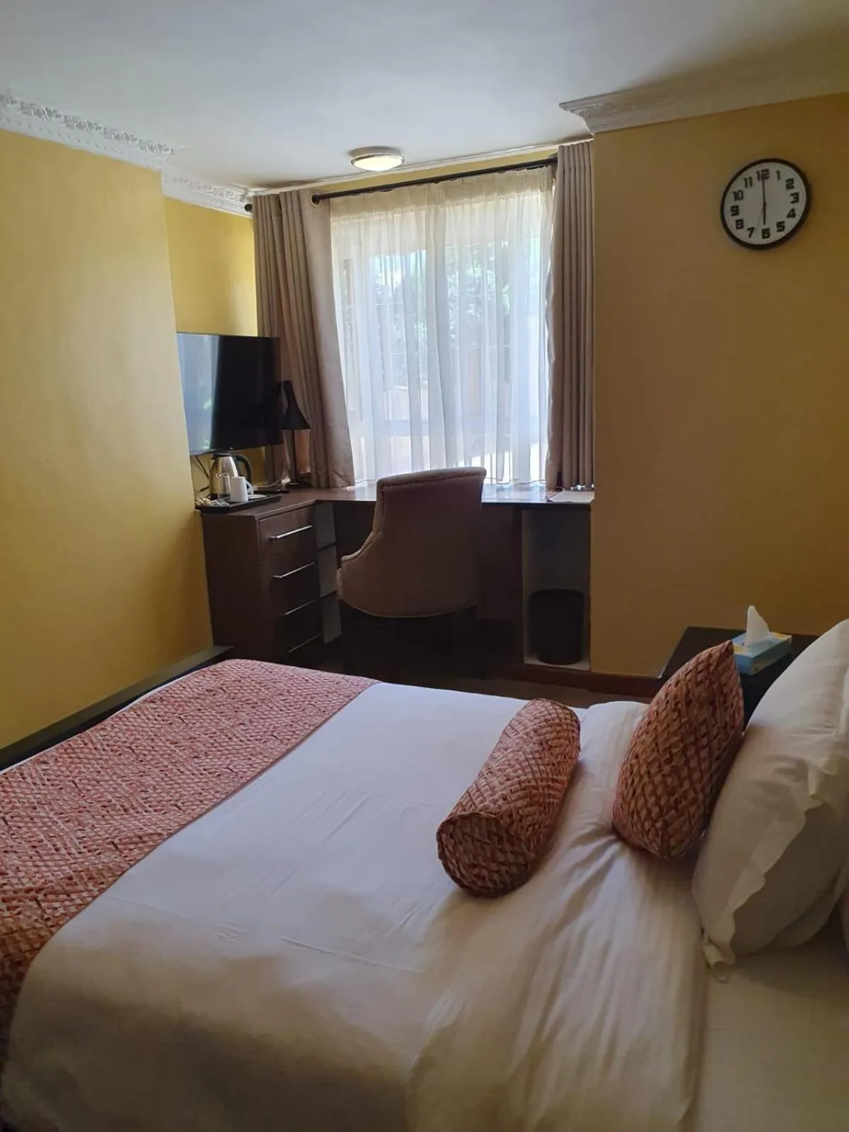 Bed in Asyana Gardens