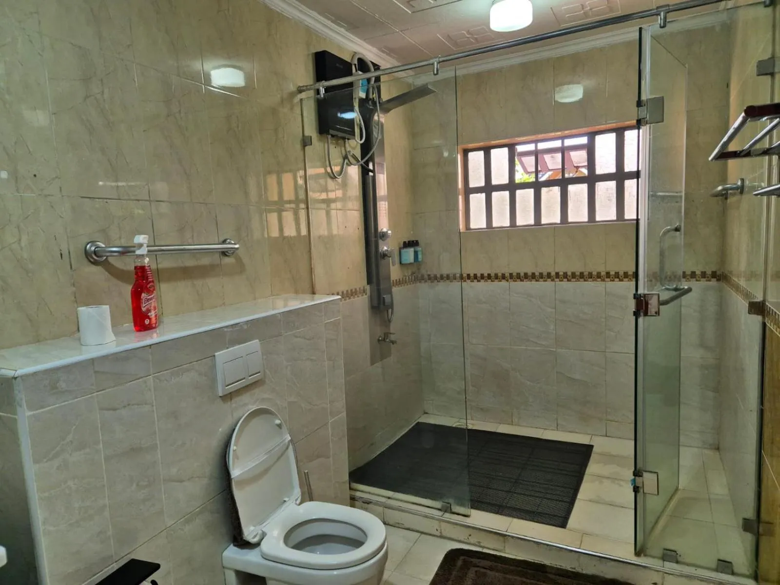 Shower in Asyana Gardens