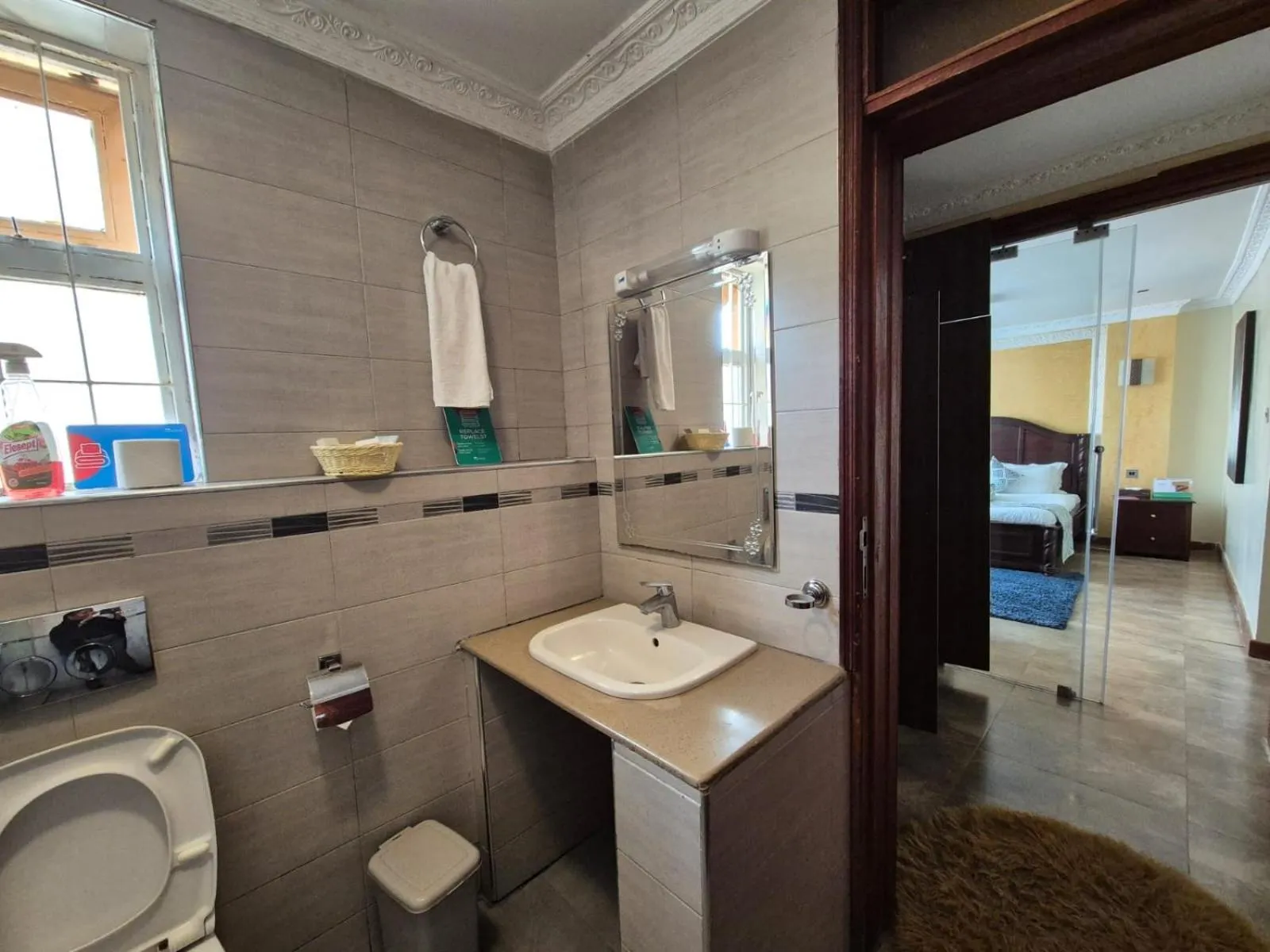 Toilet in Asyana Gardens