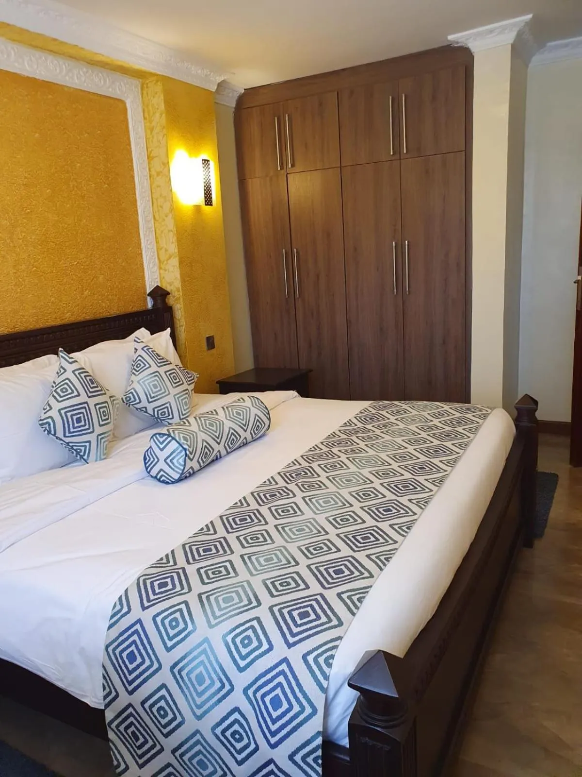 Bed in Asyana Gardens