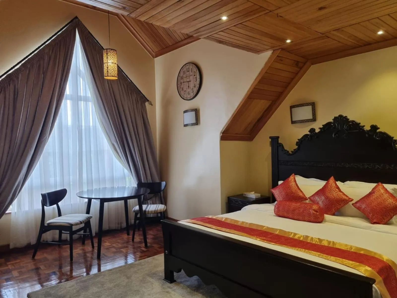 Bed in Asyana Gardens