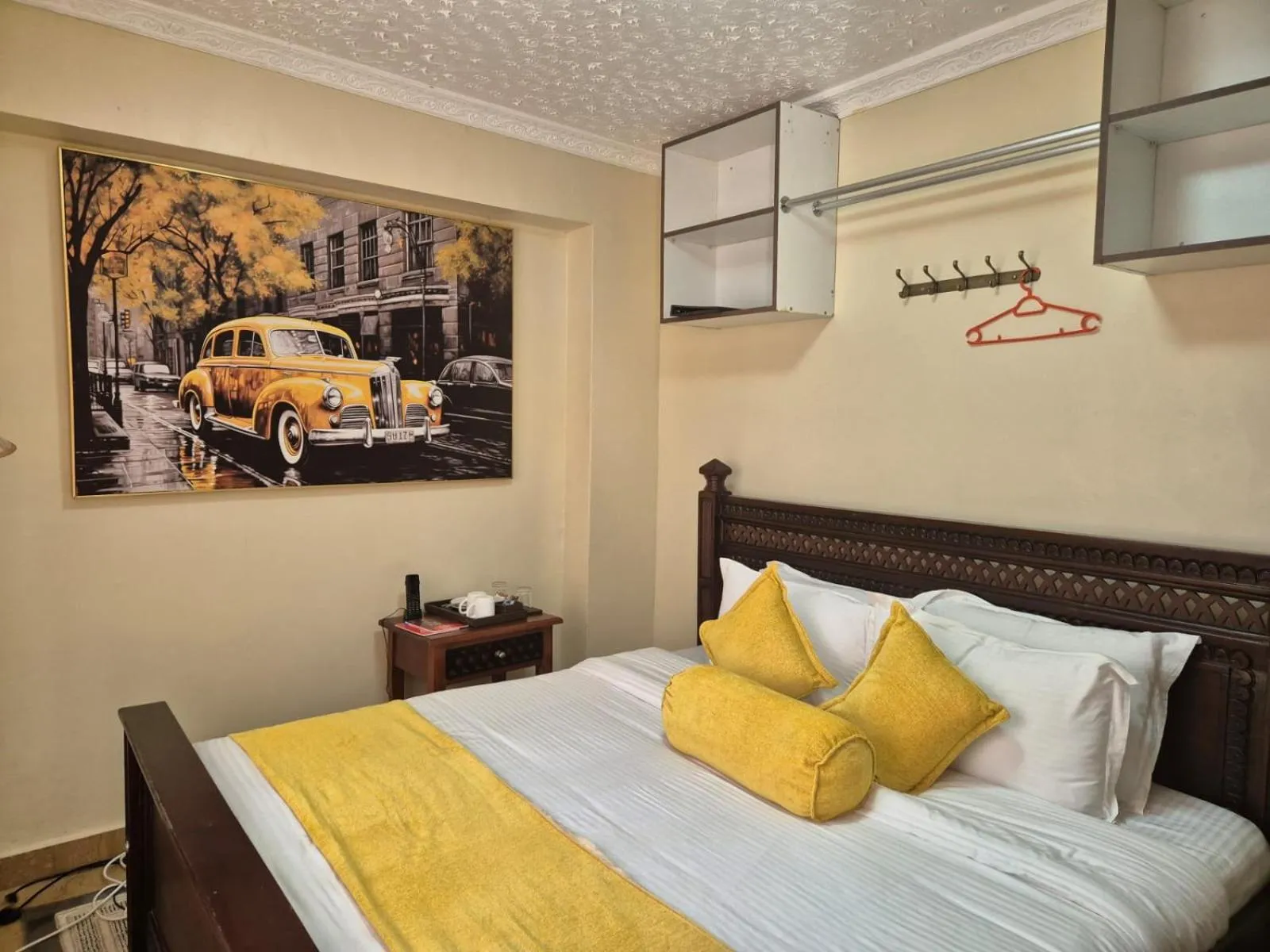 Photo of the whole room, Bed in Asyana Gardens