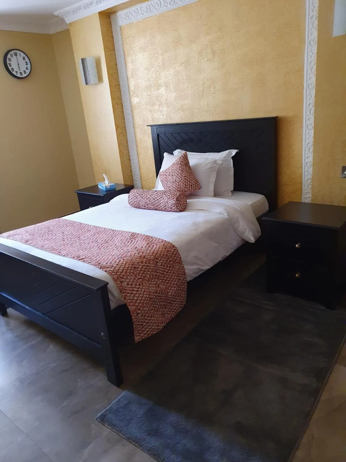 Bed in Asyana Gardens