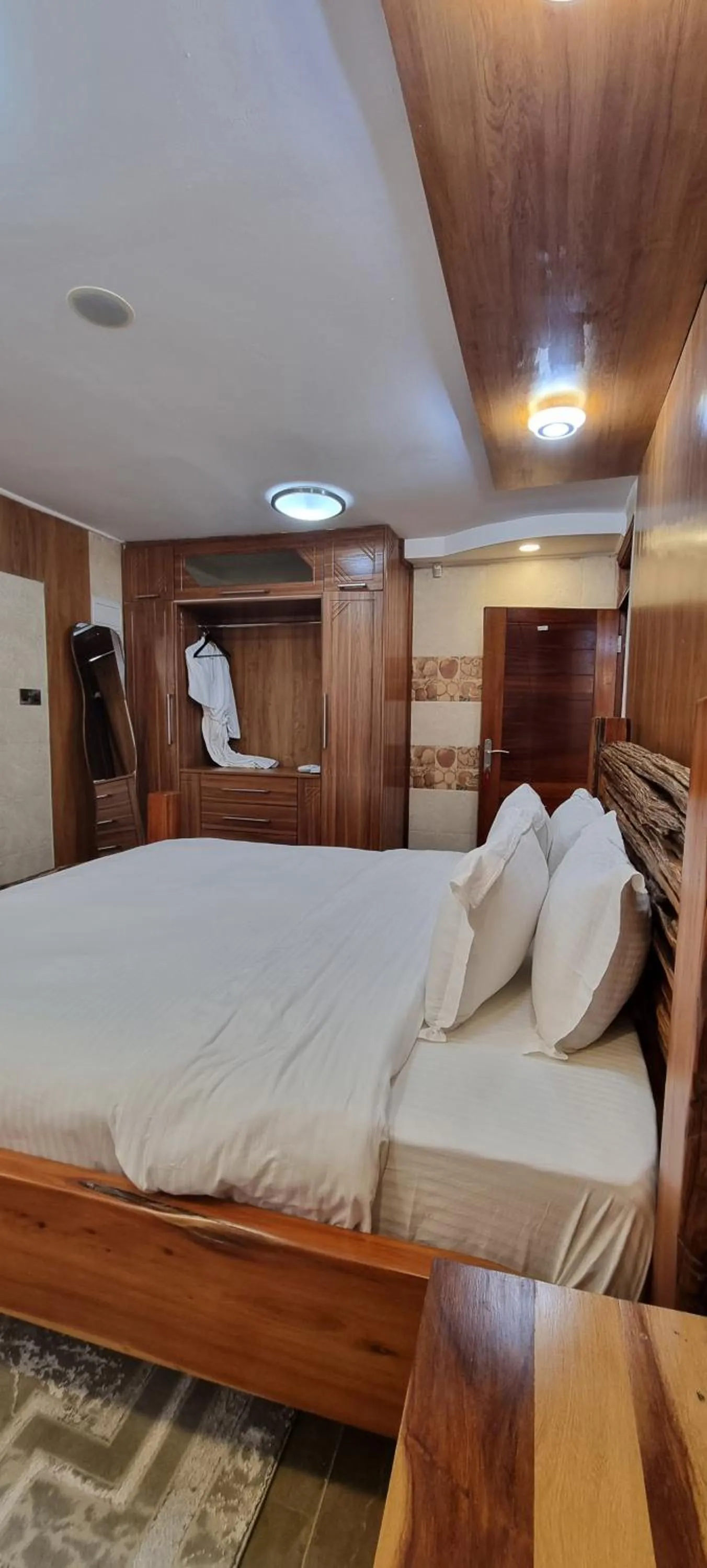 Bed in Asyana Gardens