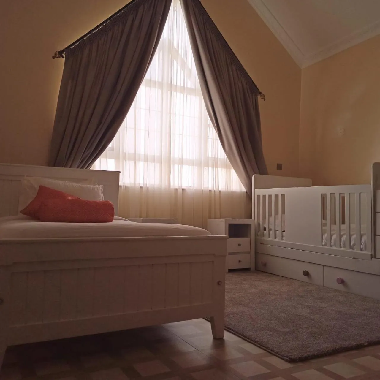 Bedroom, Bed in Asyana Gardens