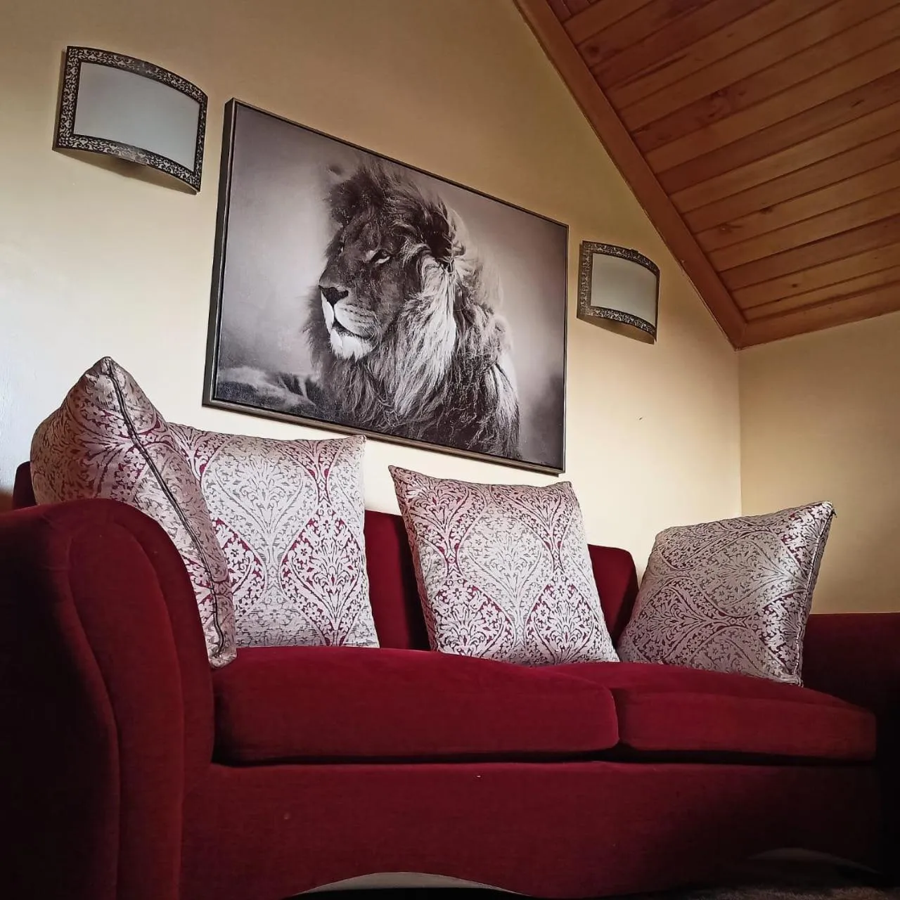 Seating area in Asyana Gardens