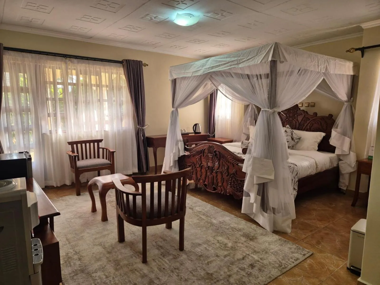 Seating area, Bed in Asyana Gardens