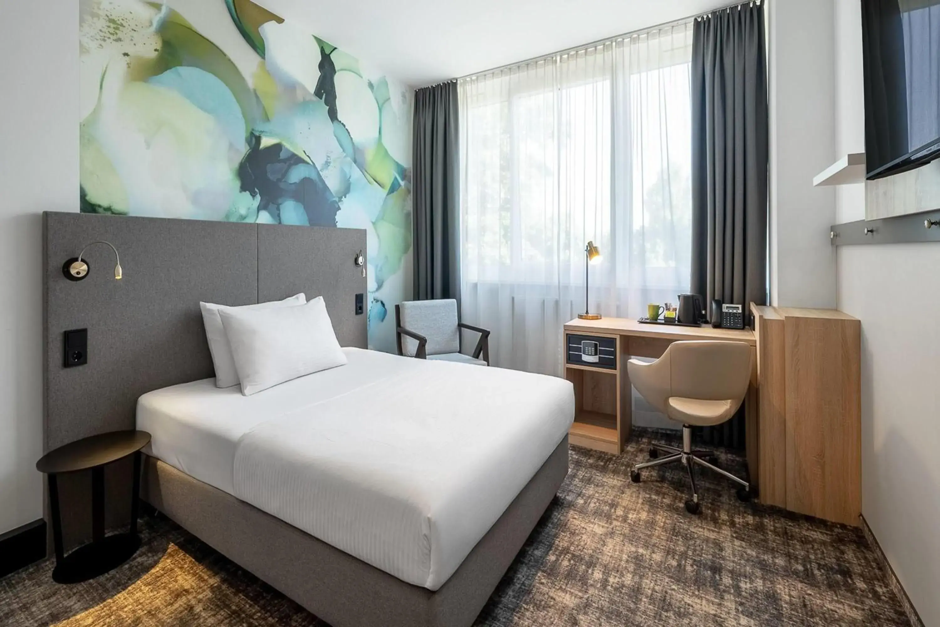 Superior Single Room, 1 Queen Bed, Non-Smoking in Wyndham Garden Munich Messe Superior Single Room, 1 Queen Bed, Non-Smoking in Wyndham Garden Munich Messe