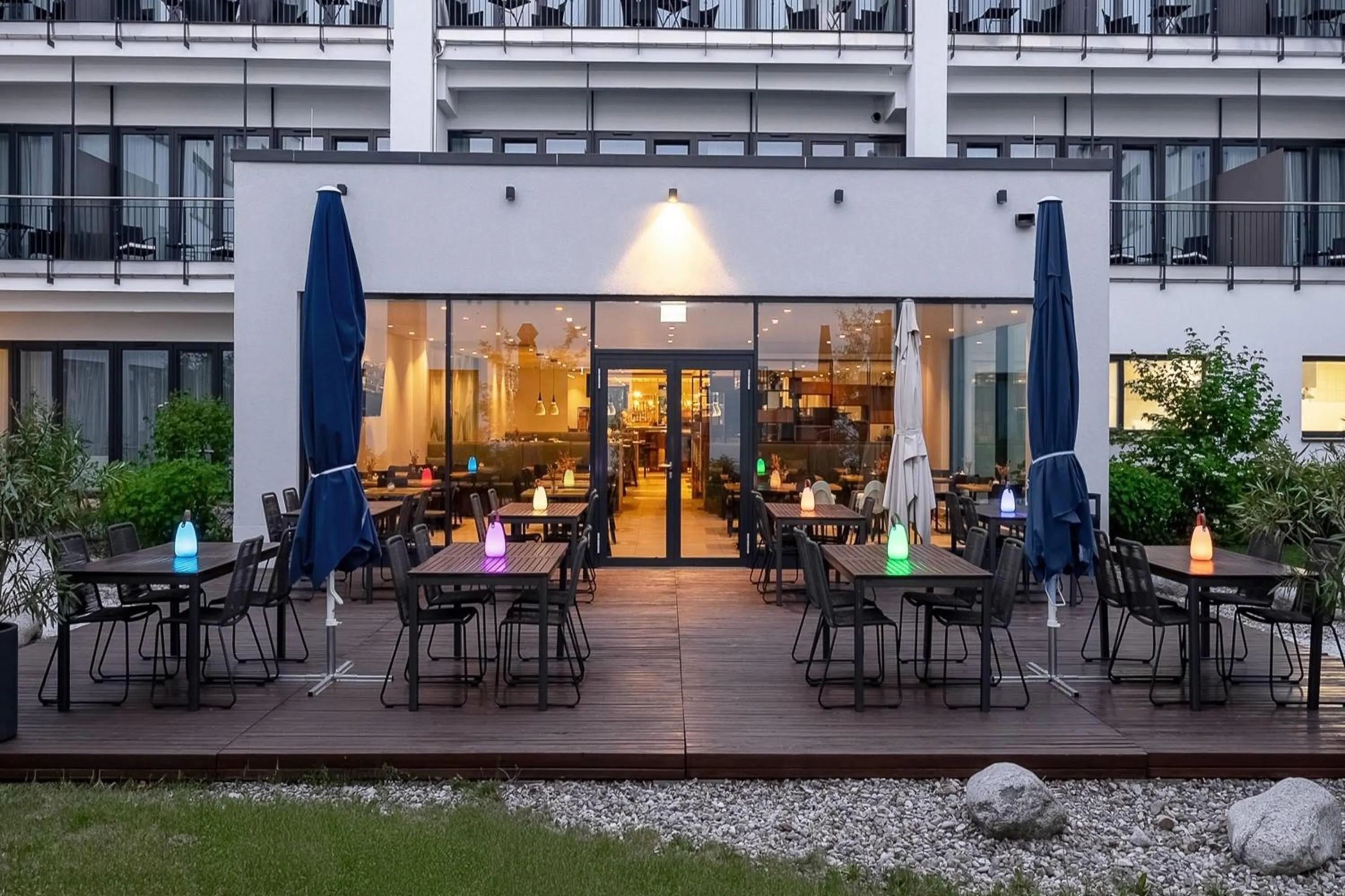 Restaurant/places to eat in Wyndham Garden Munich Messe