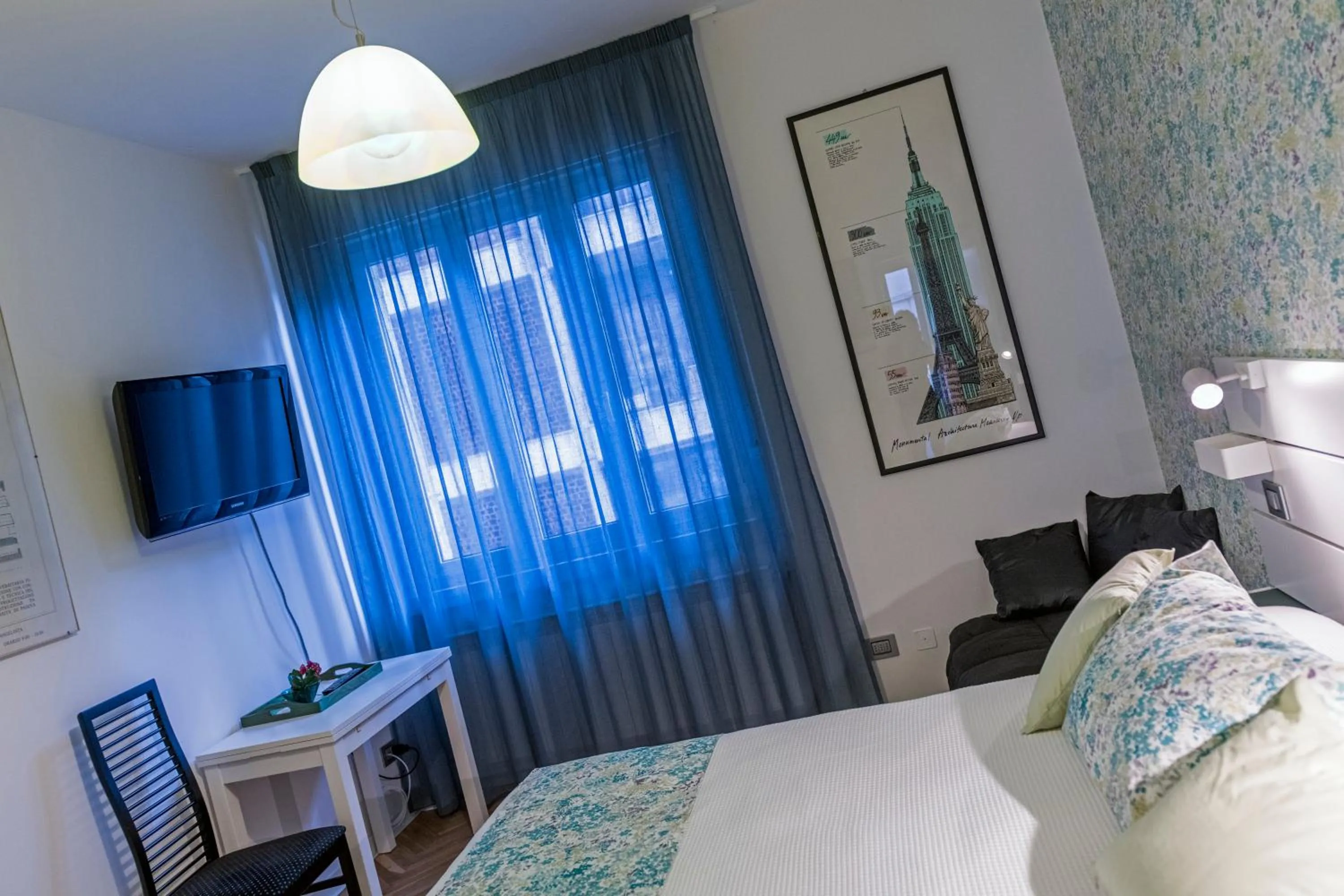 Photo of the whole room, Bed in MURAT OTTO