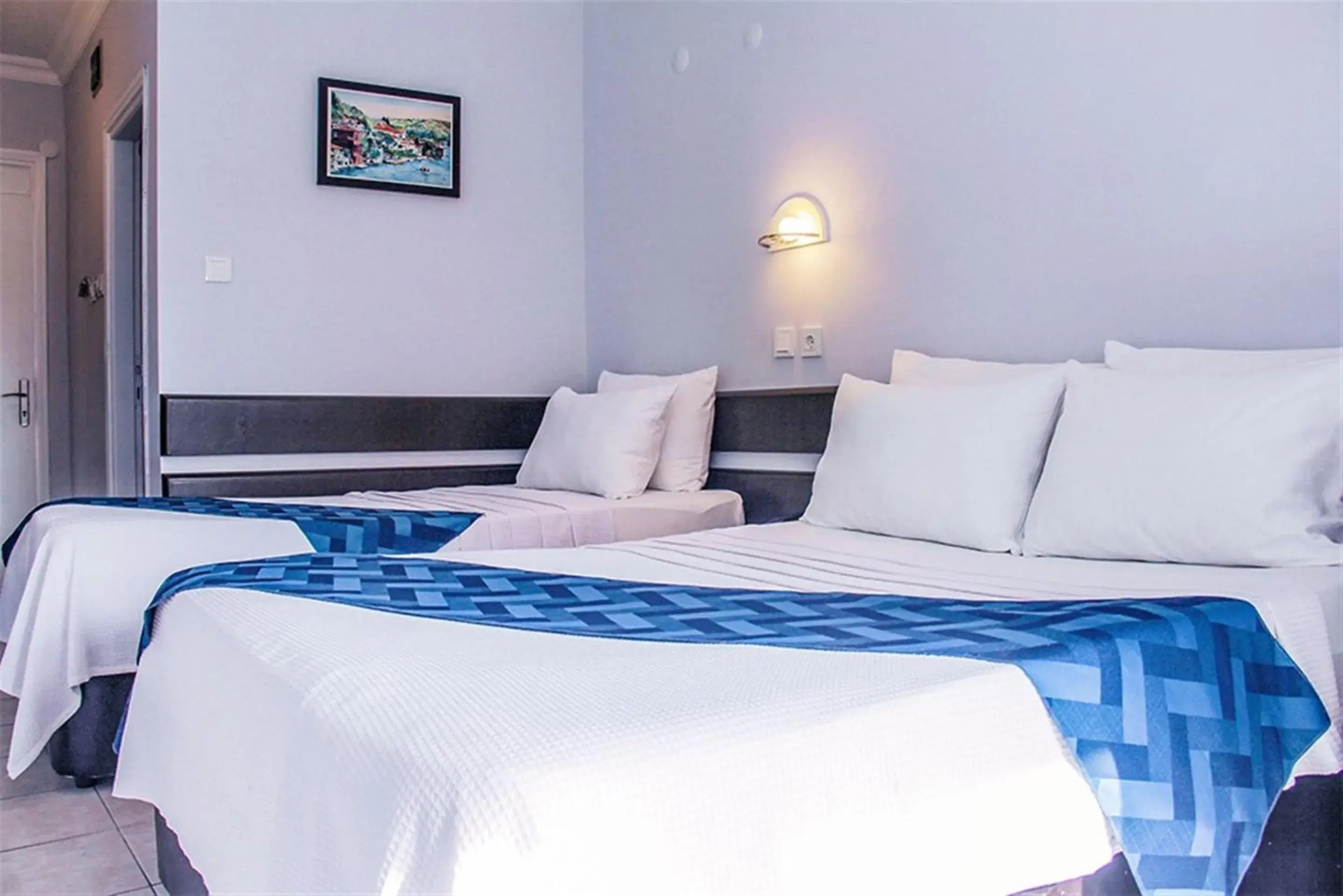 Double Room with Pool View in Yaman Life Hotel Double Room with Pool View in Yaman Life Hotel