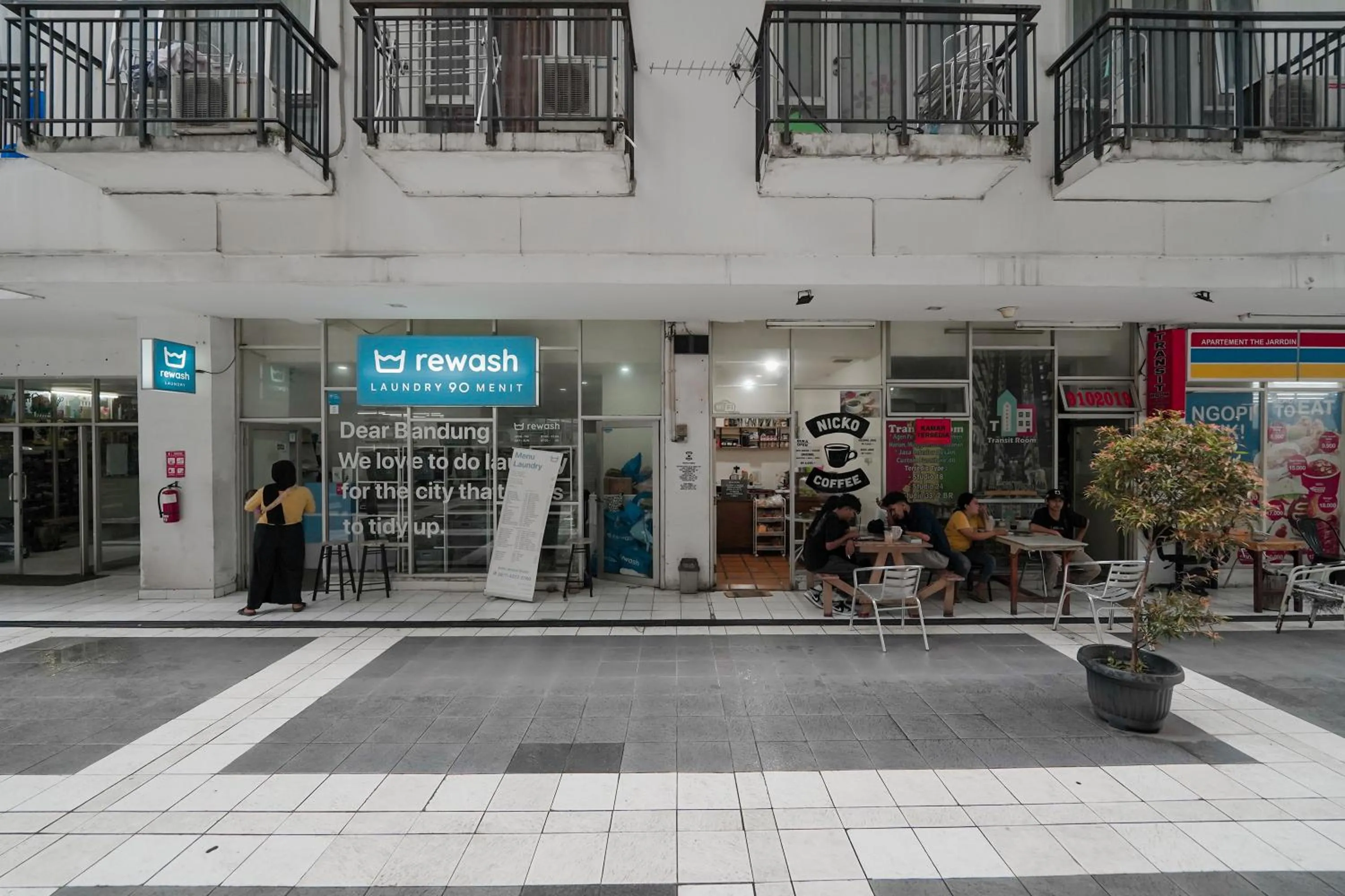 City view in The Jarrdin by Bethania Pro