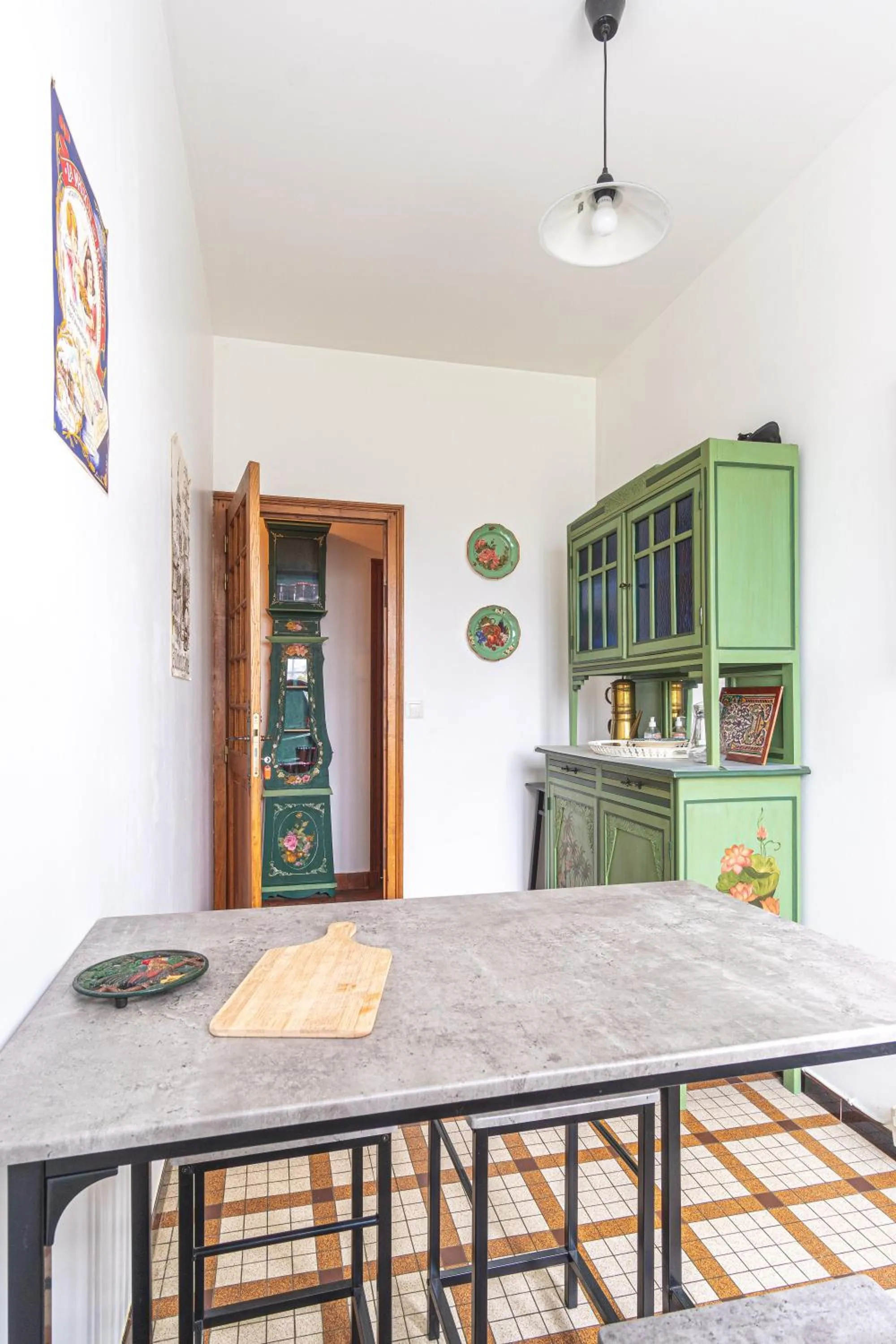 Kitchen or kitchenette in Bed and Breakfast Saultchevreuil, sur la route du Mont Saint Michel