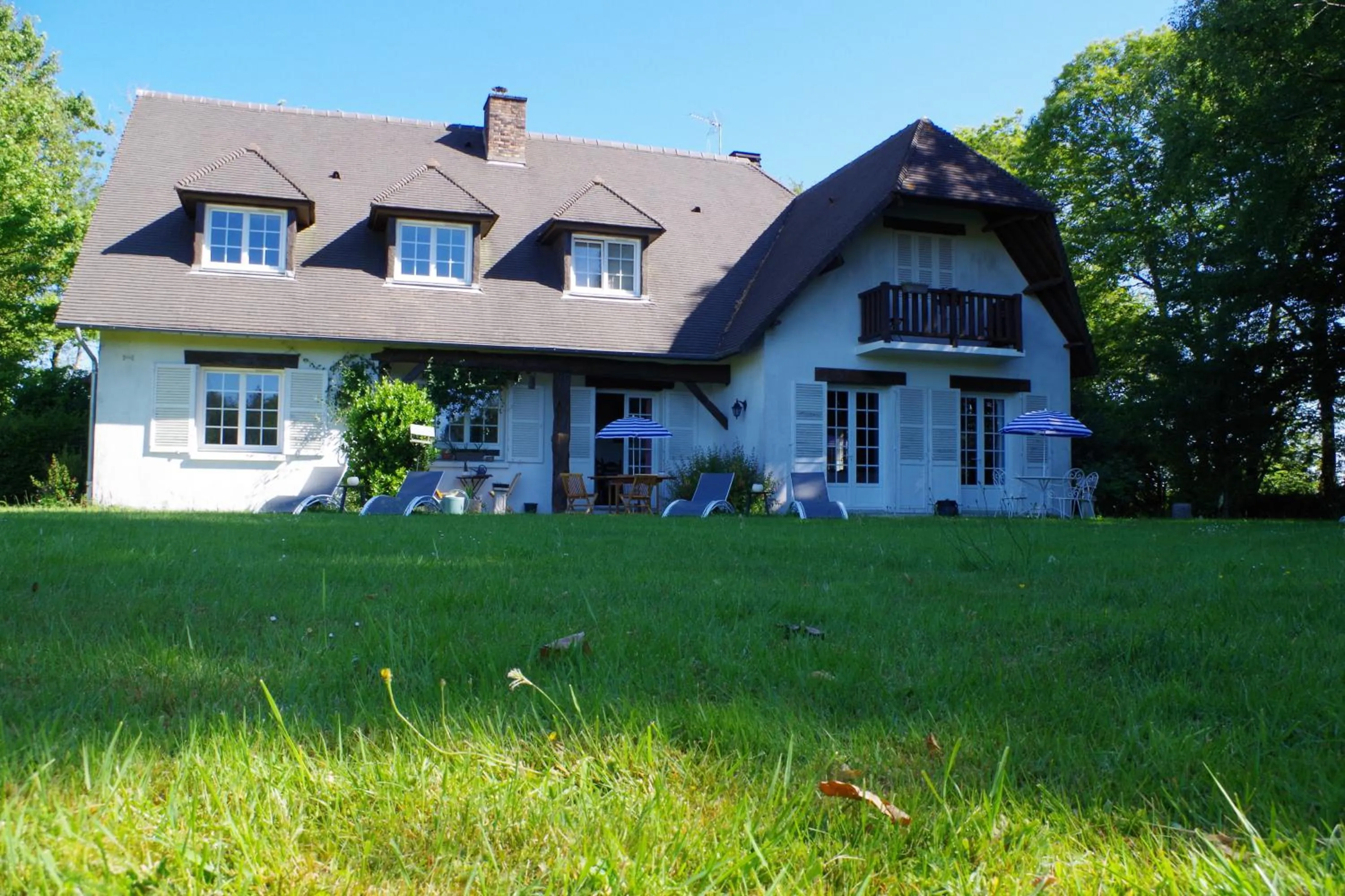 Property building in Bed and Breakfast Saultchevreuil, sur la route du Mont Saint Michel