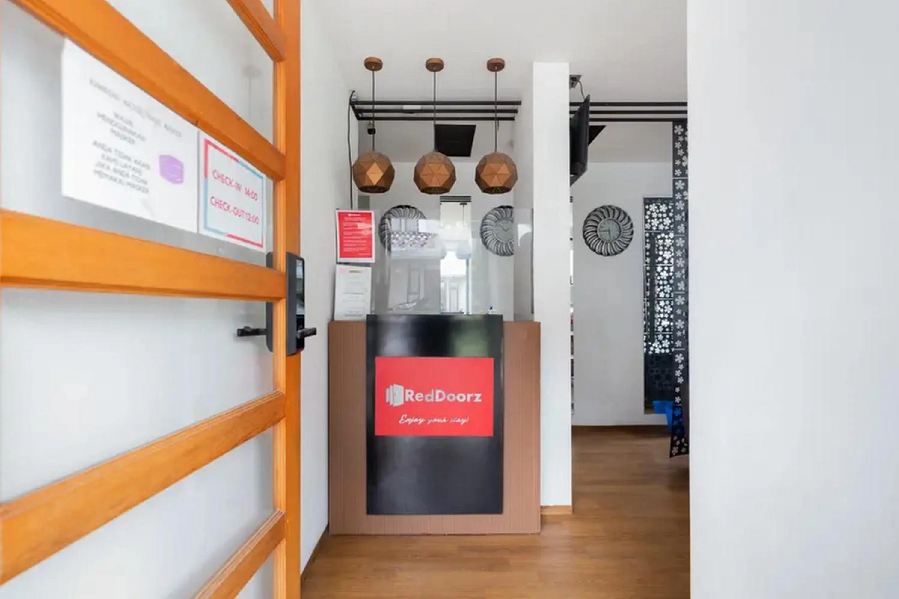 Lobby or reception in RedDoorz Plus near ICE BSD 2