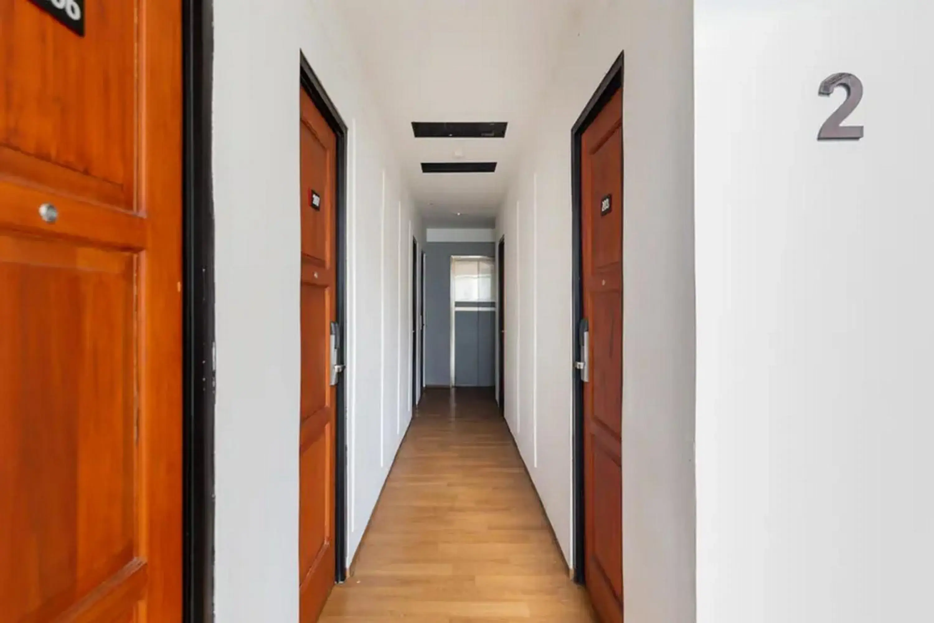 Property building in RedDoorz Plus near ICE BSD 2 Property building in RedDoorz Plus near ICE BSD 2