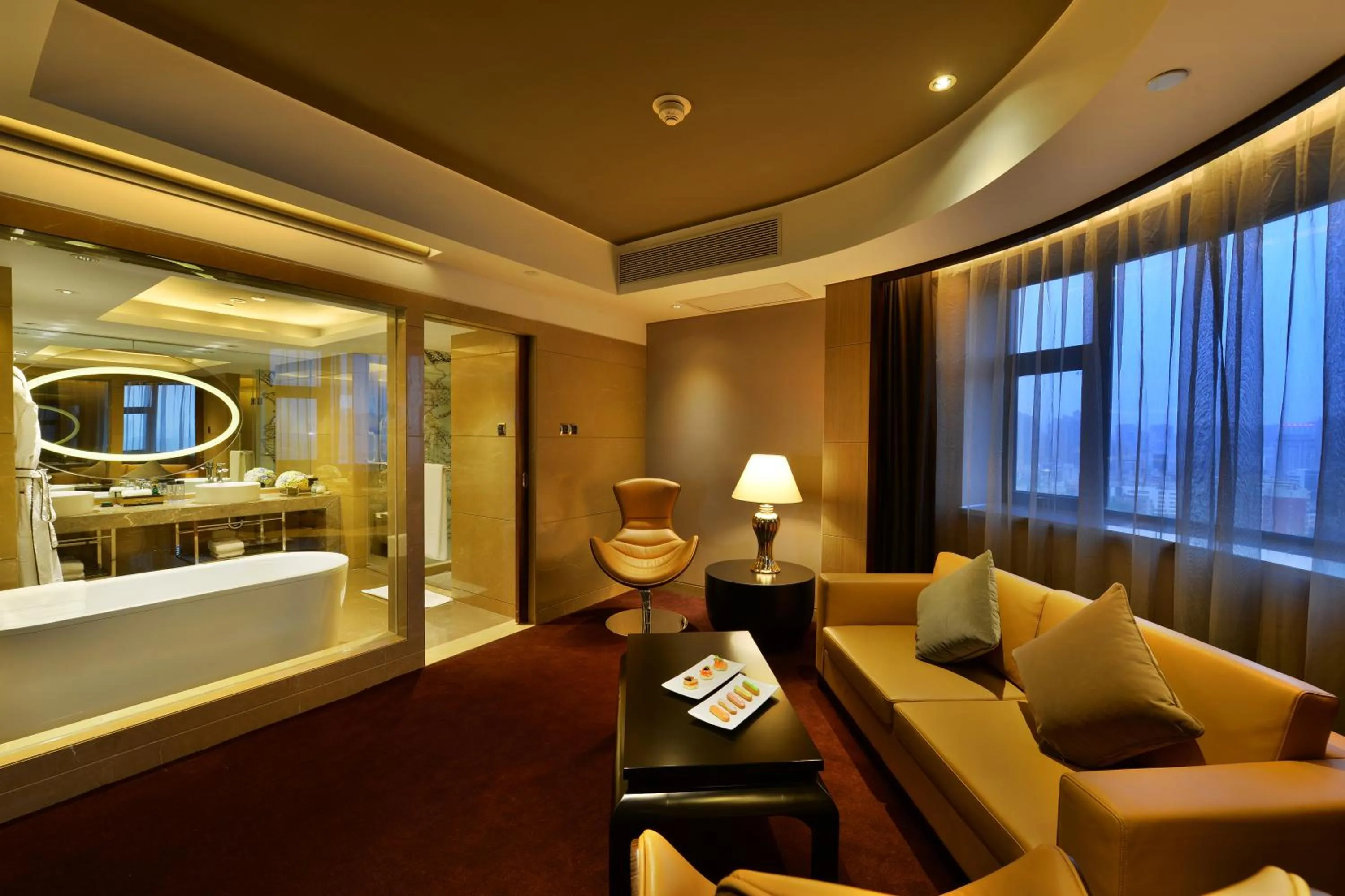 Photo of the whole room in Sofitel Zhengzhou International