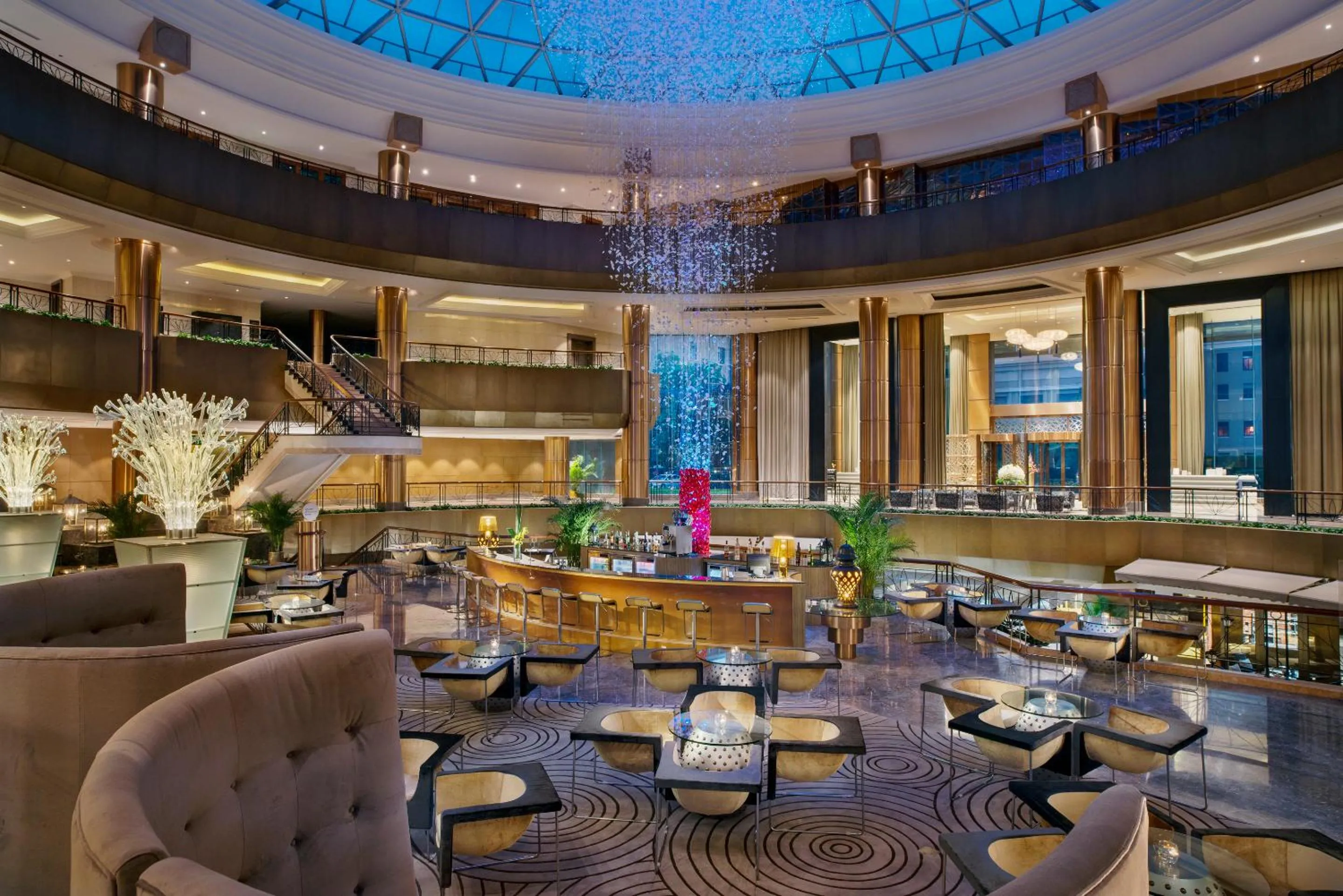 Lounge or bar in Sofitel Zhengzhou International