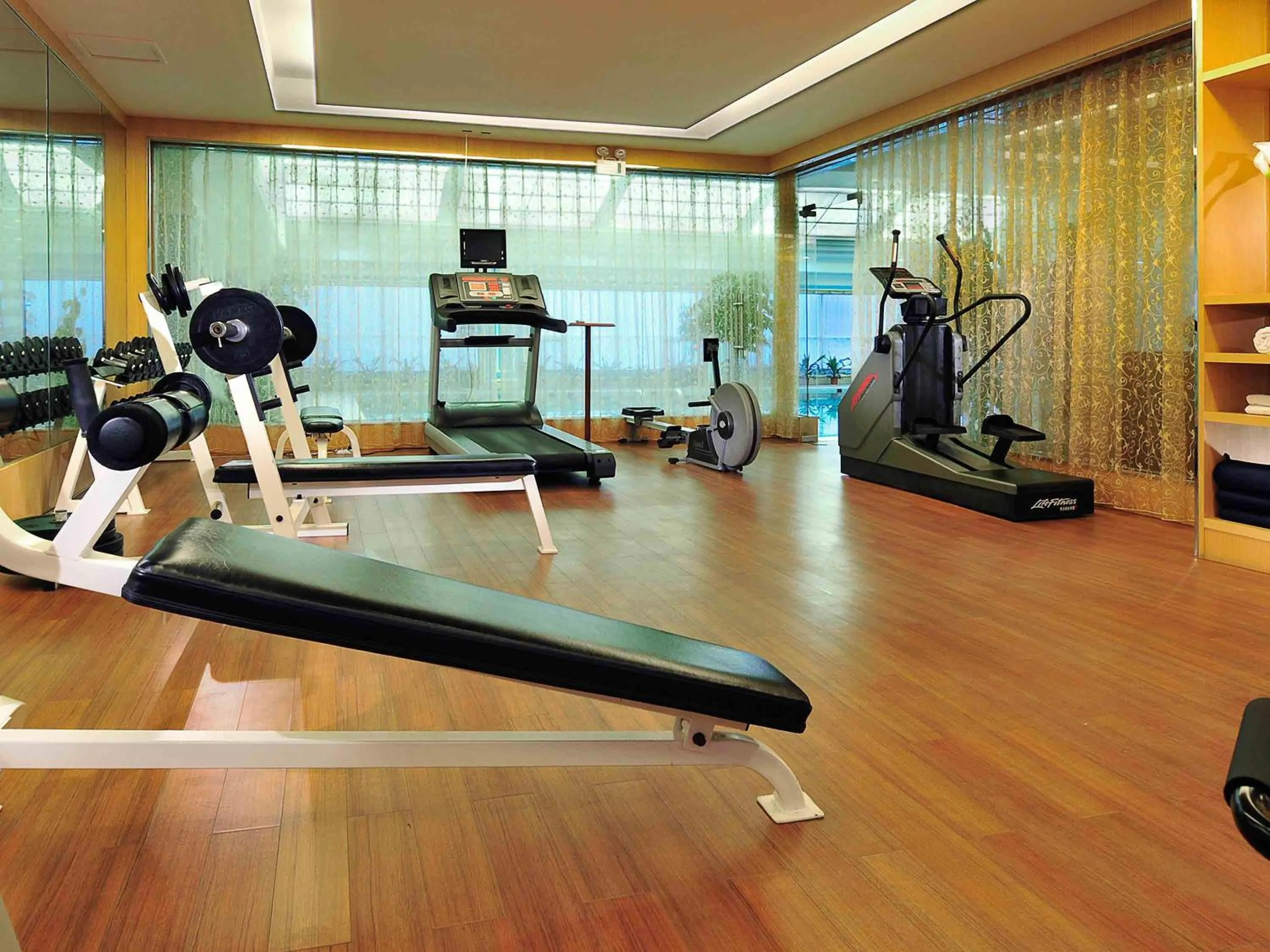 Fitness centre/facilities in Sofitel Zhengzhou International