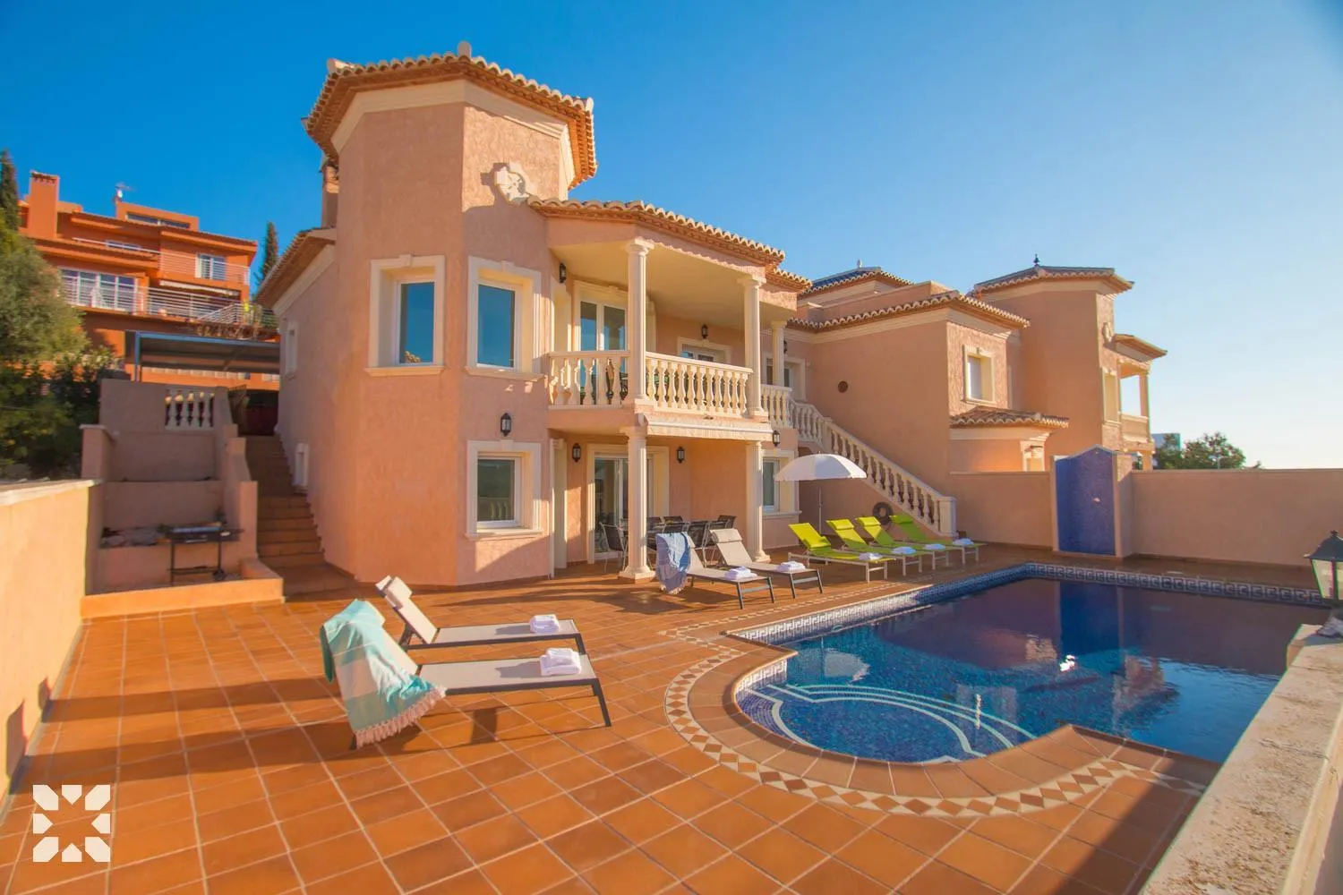 Villa Iris by Abahana Villas