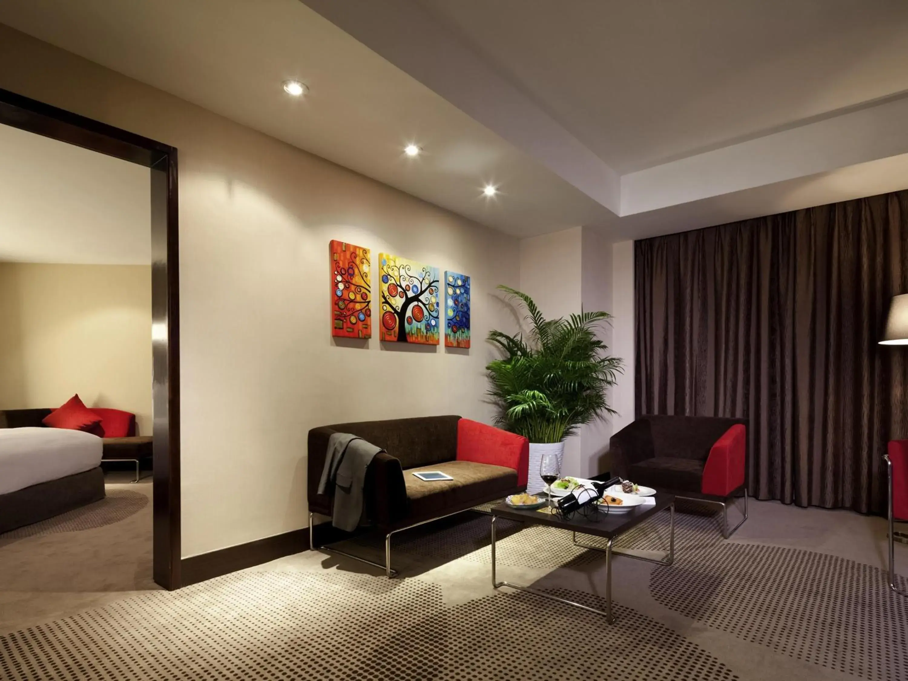 Bedroom, Bed in Shenzhen Novotel Watergate Bedroom, Bed in Shenzhen Novotel Watergate