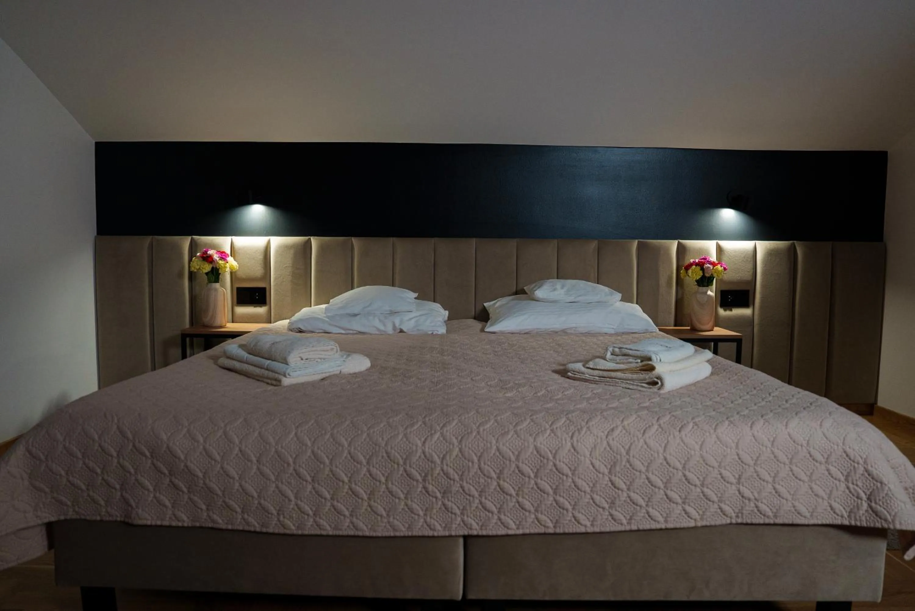 Bed in Hotel Reśliński