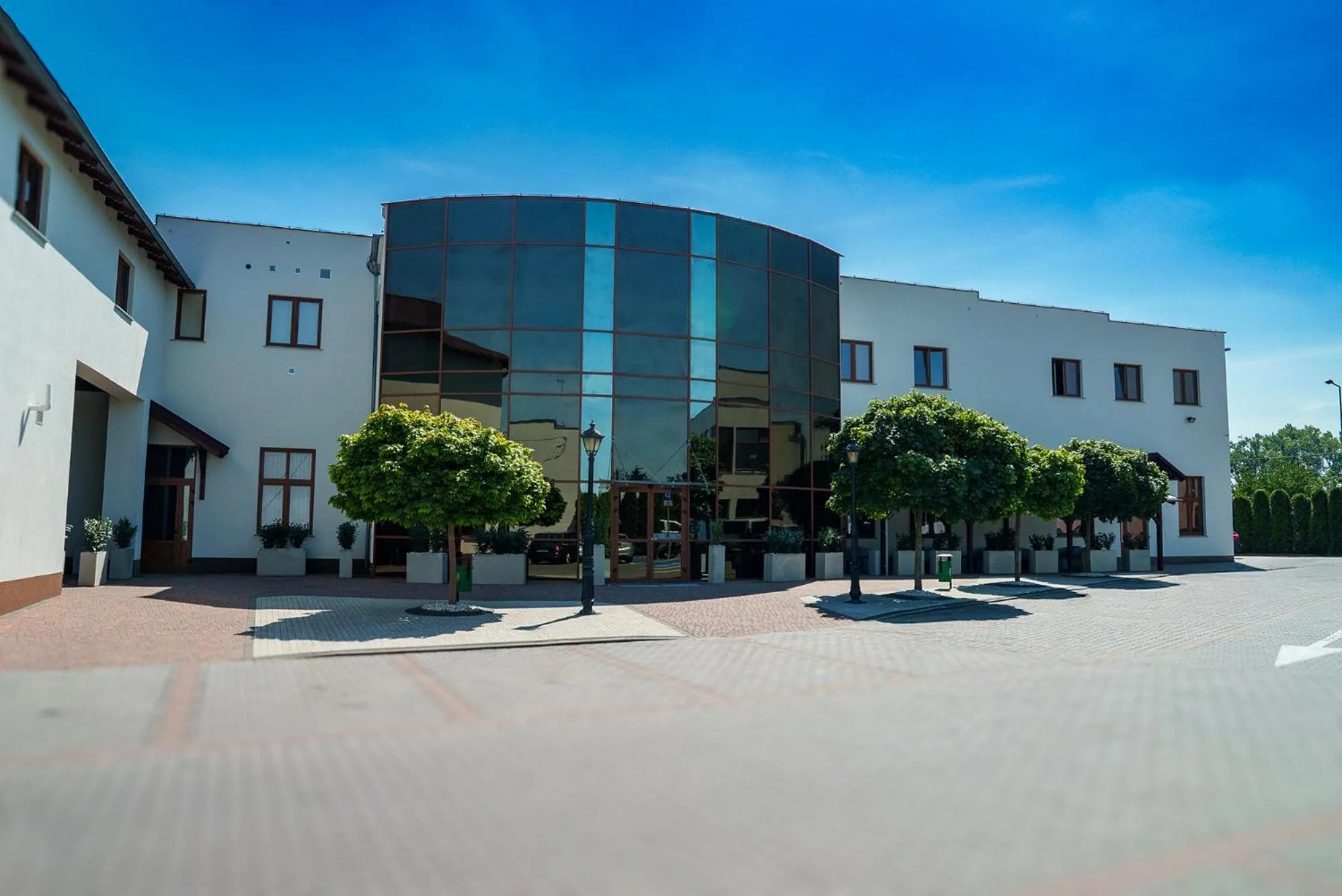 Property building in Hotel Reśliński