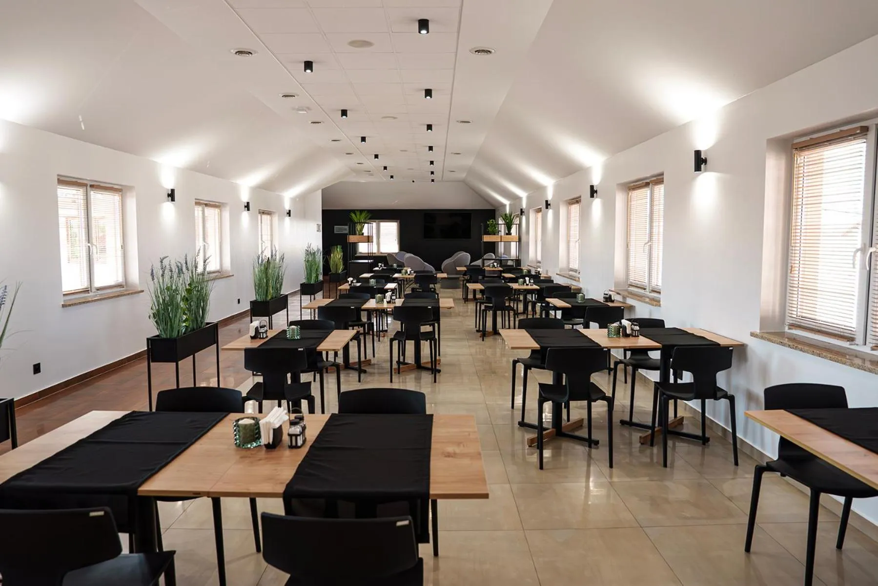 Restaurant/places to eat in Hotel Reśliński