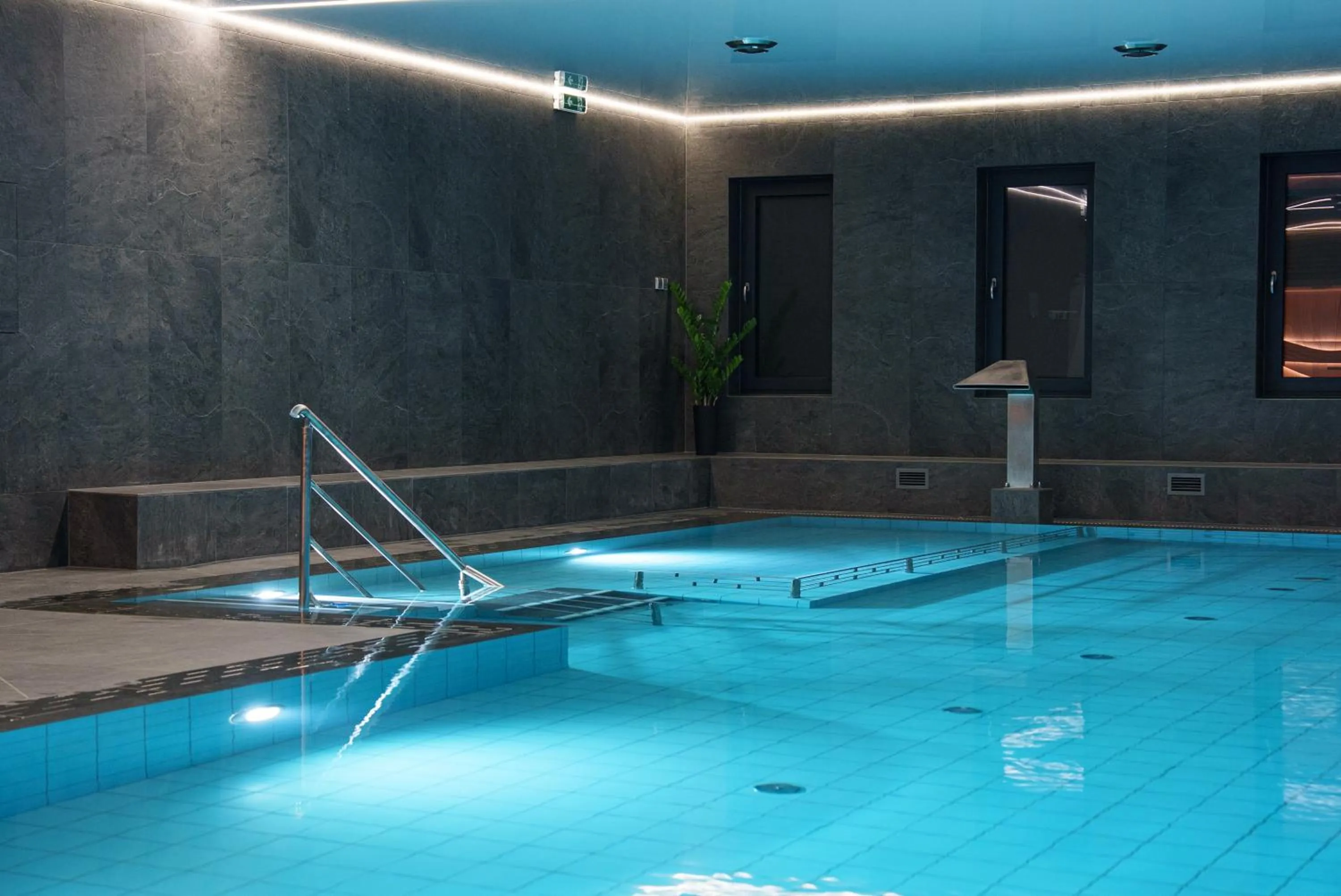 Swimming pool in Hotel Reśliński