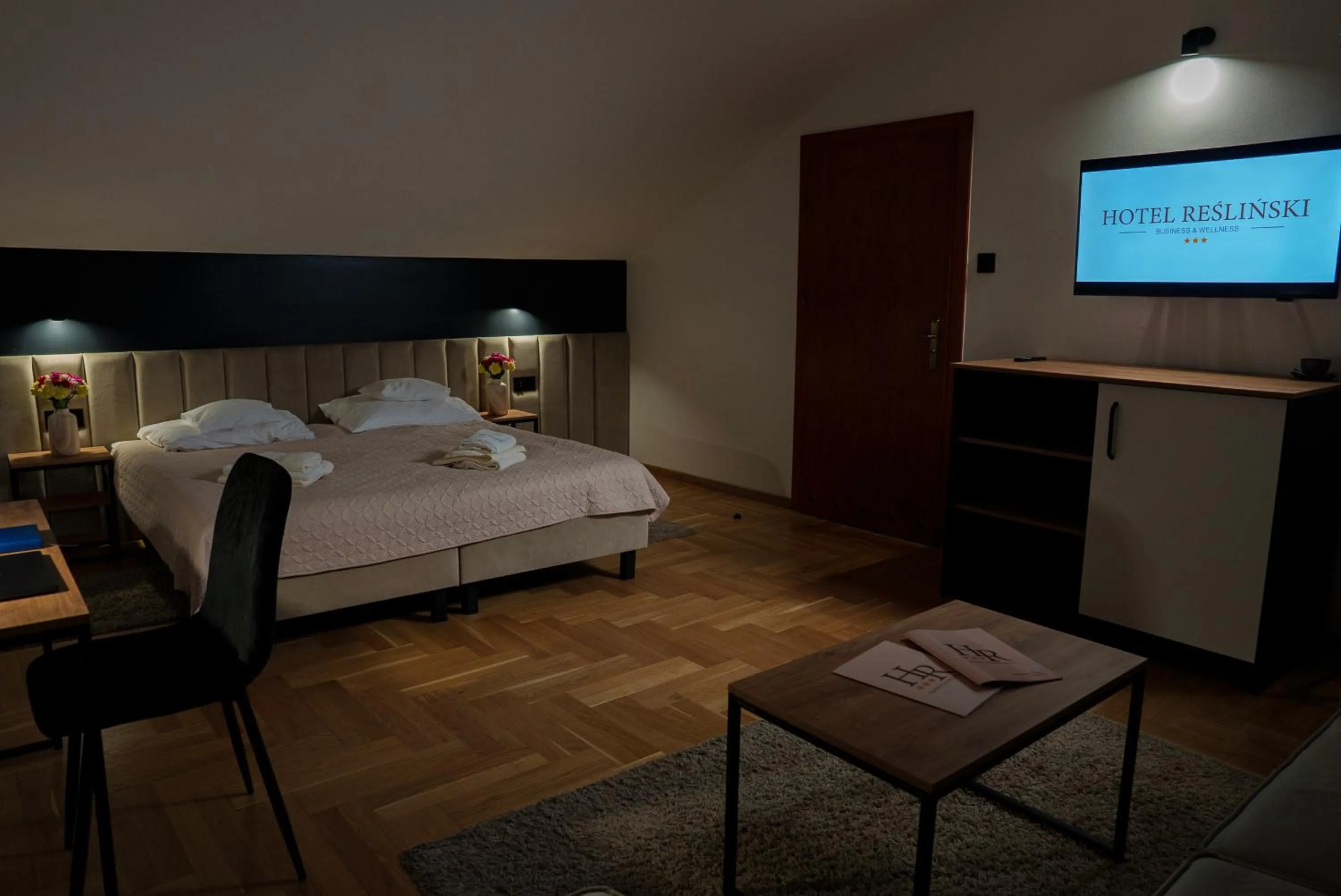 Bed in Hotel Reśliński