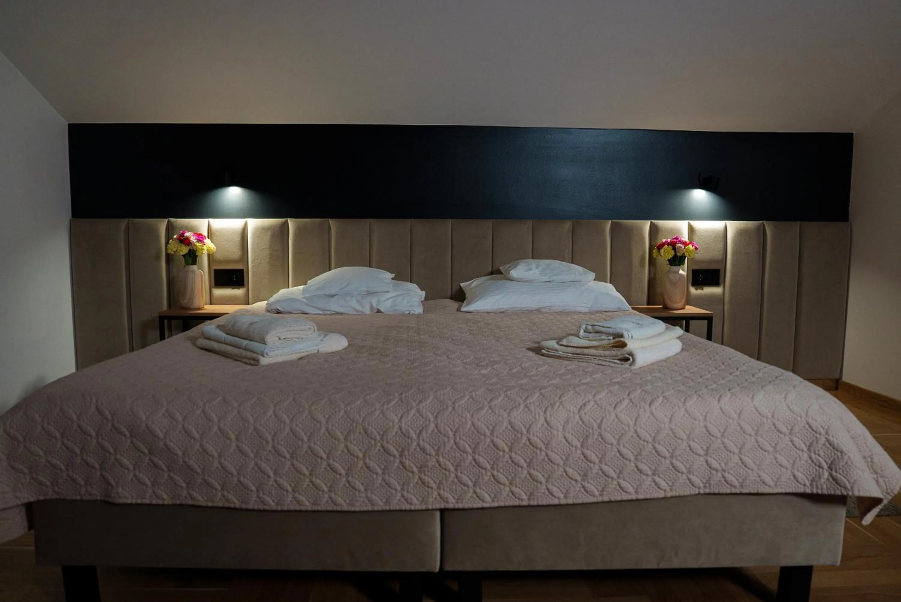 Bed in Hotel Reśliński